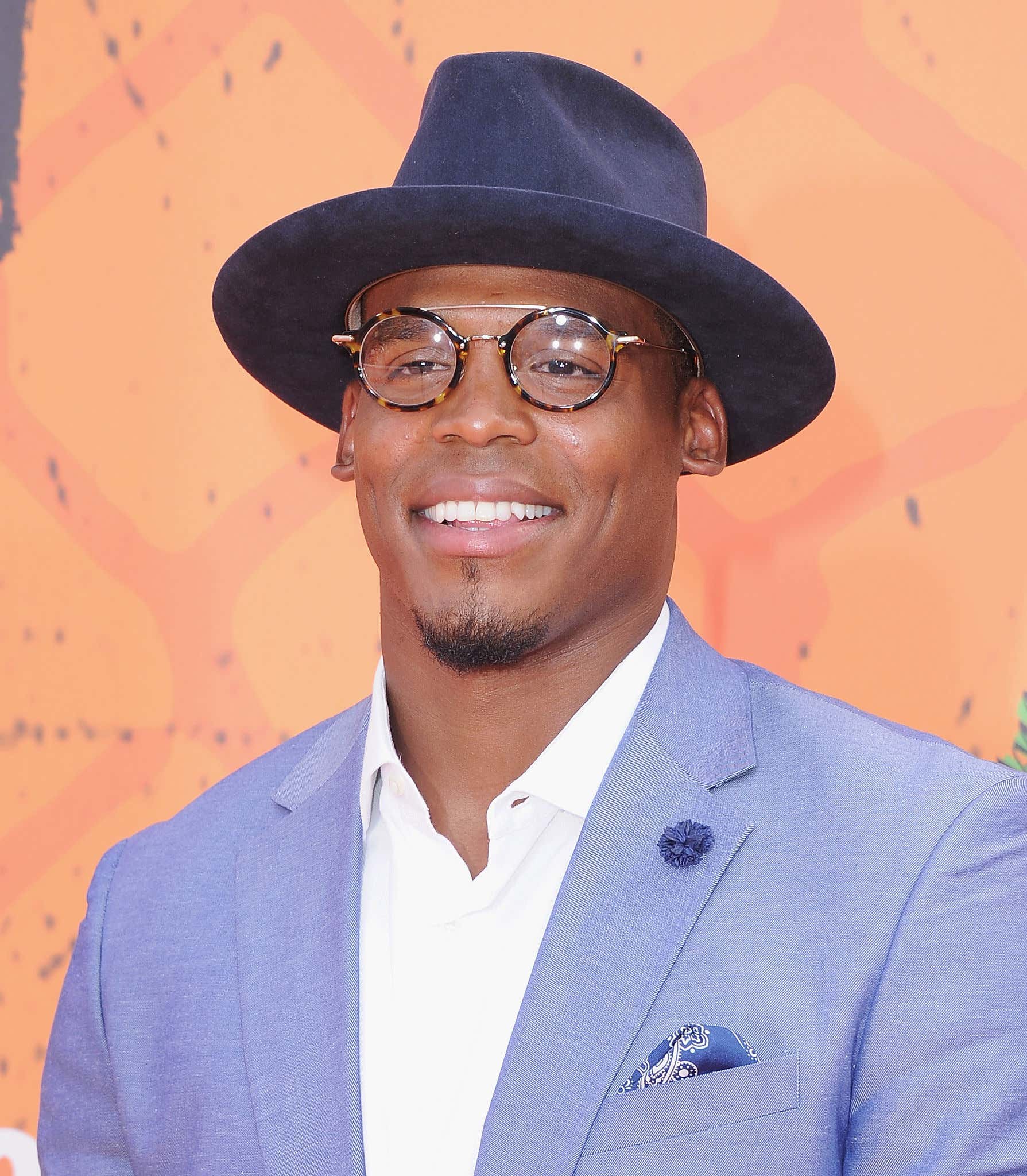 Awesome Video Of Cam Newton Talking About What It Was Like Getting A Weekly $732,000 Check From The NFL His Rookie Year