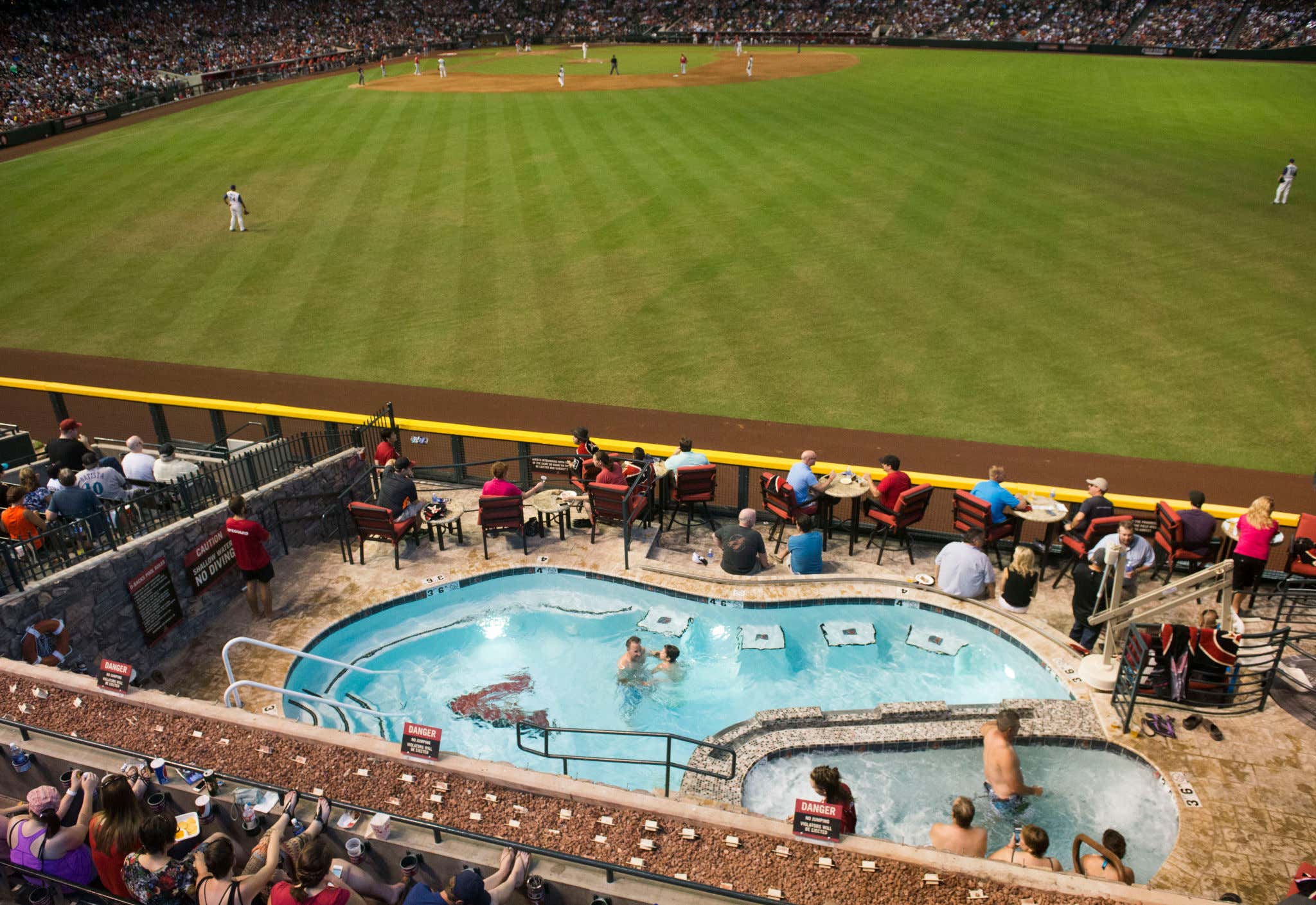 BOOOOO: The Diamondbacks Had Police Protect The Pool Inside Chase Field So The Dodgers Couldn't Celebrate In It After LA Clinched The NL West