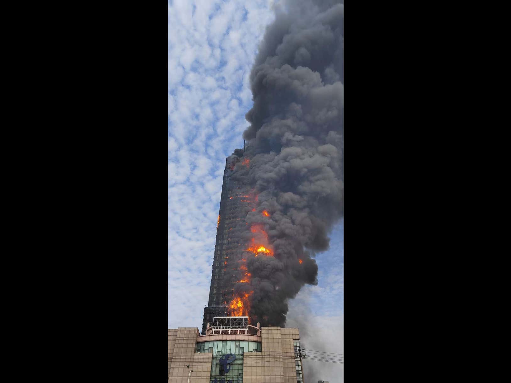 Video: Massive Fire Engulfs Entire 42 Story 'China Telelcom' Skyscraper