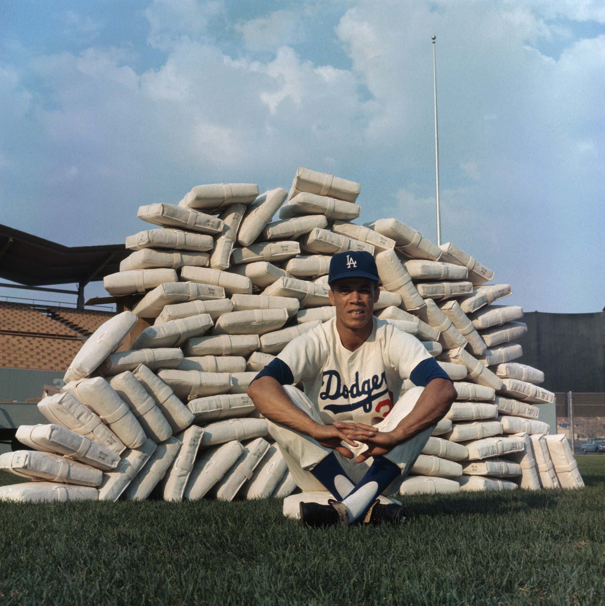 On This Date in Sports September 23, 1962: The Art of Stealing