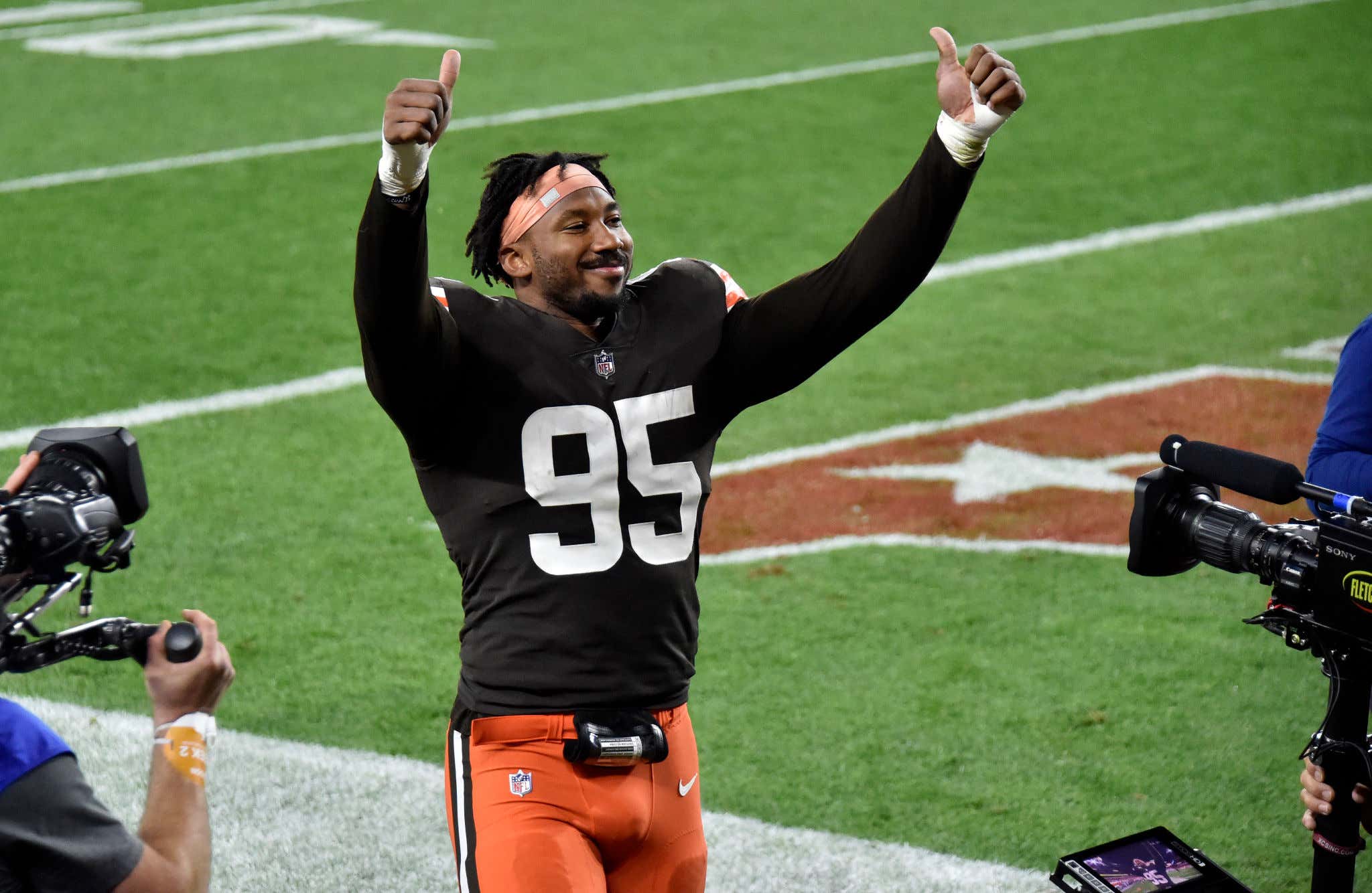 Bad News For The Steelers: Myles Garrett Woke Up And Decided The Browns Need To Eliminate Them From The Playoffs Again