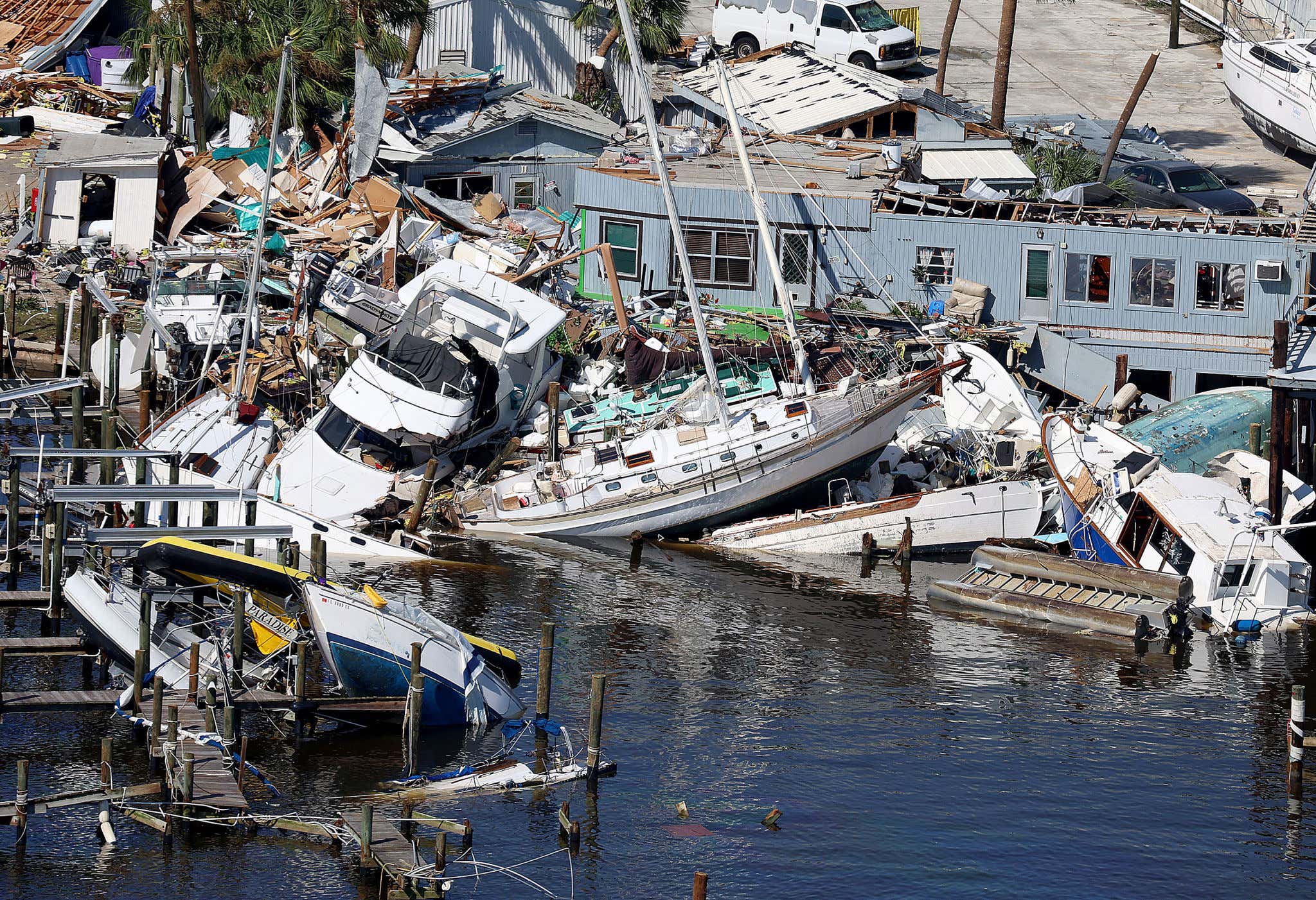 Photos Of The Devastation In Fort Myers Caused By Hurricane Ian Looks Like Something Straight Out Of The Apocalypse