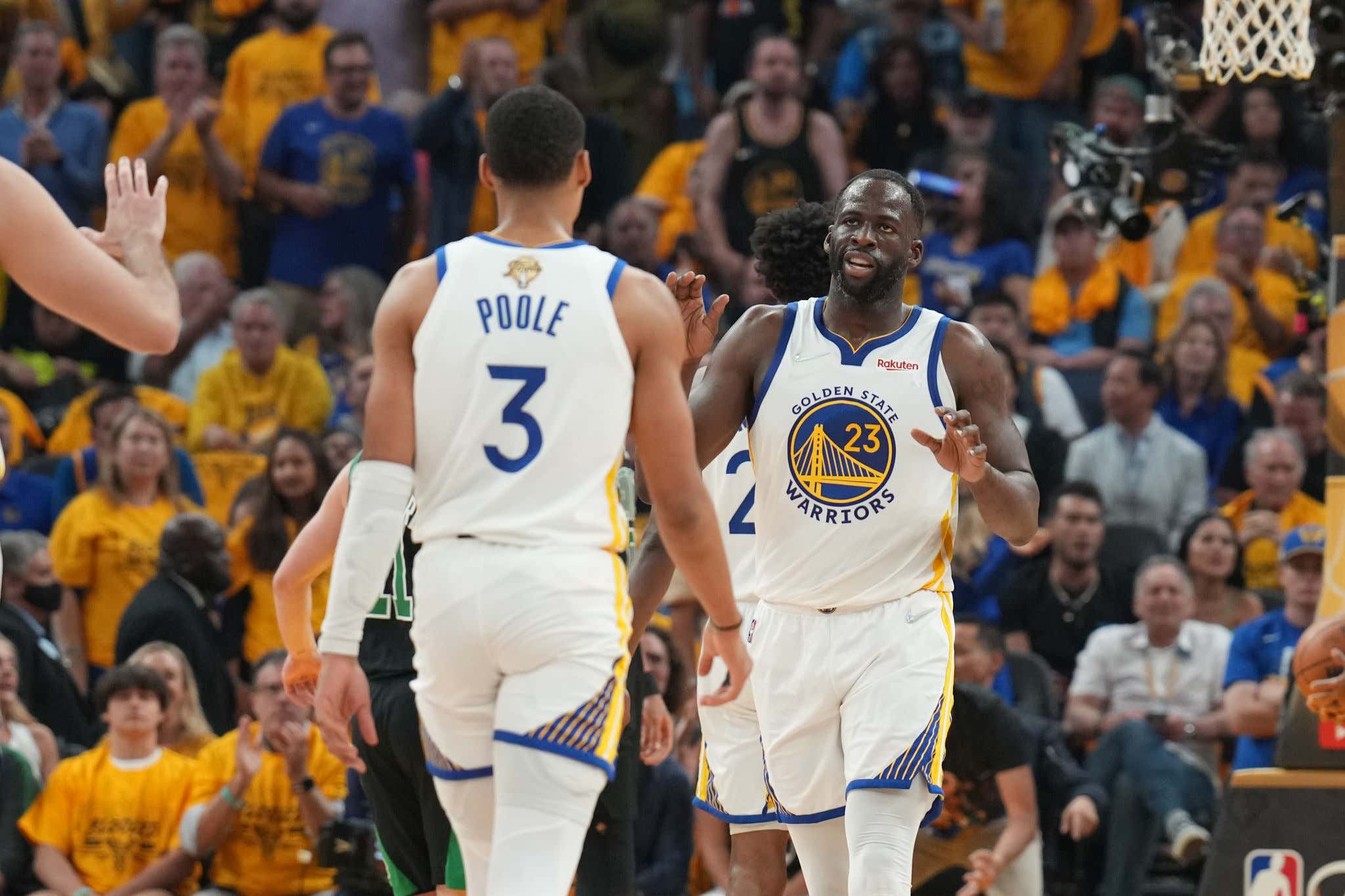 Hot Start To The Warriors Season: Draymond Is Apparently Punching Jordan Poole During Practice, Now Facing 'Disciplinary Action'