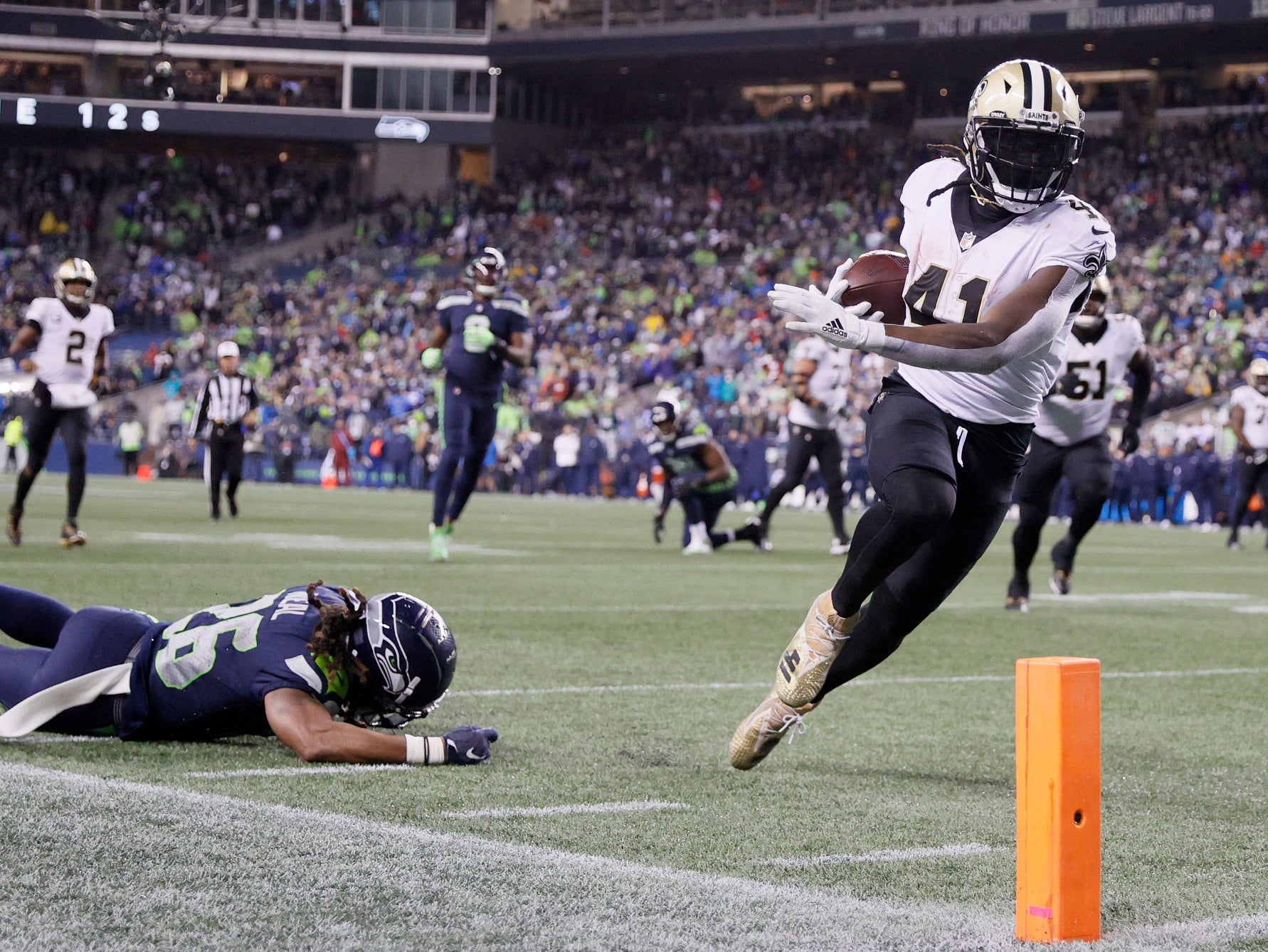Alvin Kamara Is Going To Tear Up The Seahawks Again