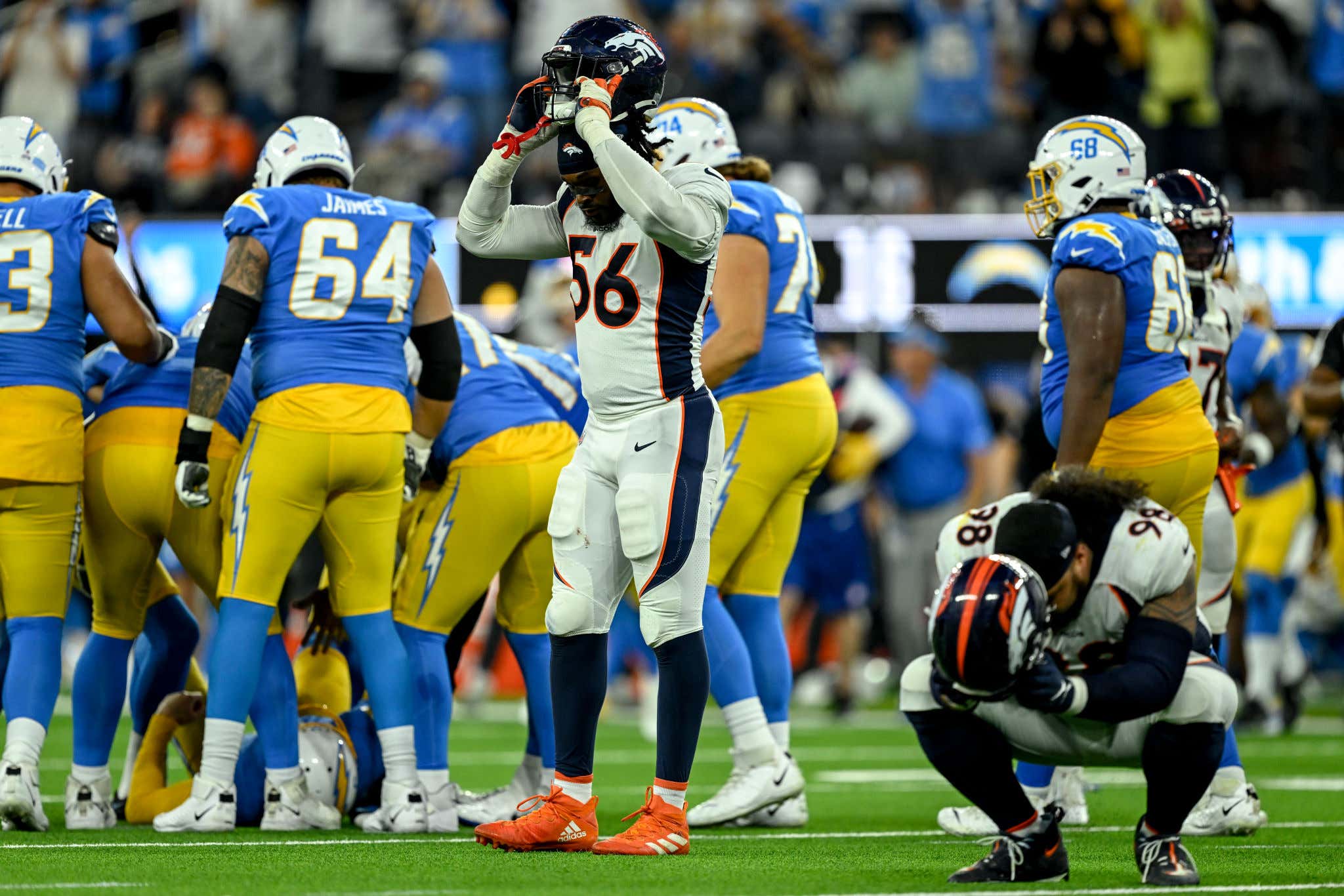 America Needs The Broncos On Primetime Every Week After Proving Once Again They Are The Biggest Trainwreck In The NFL