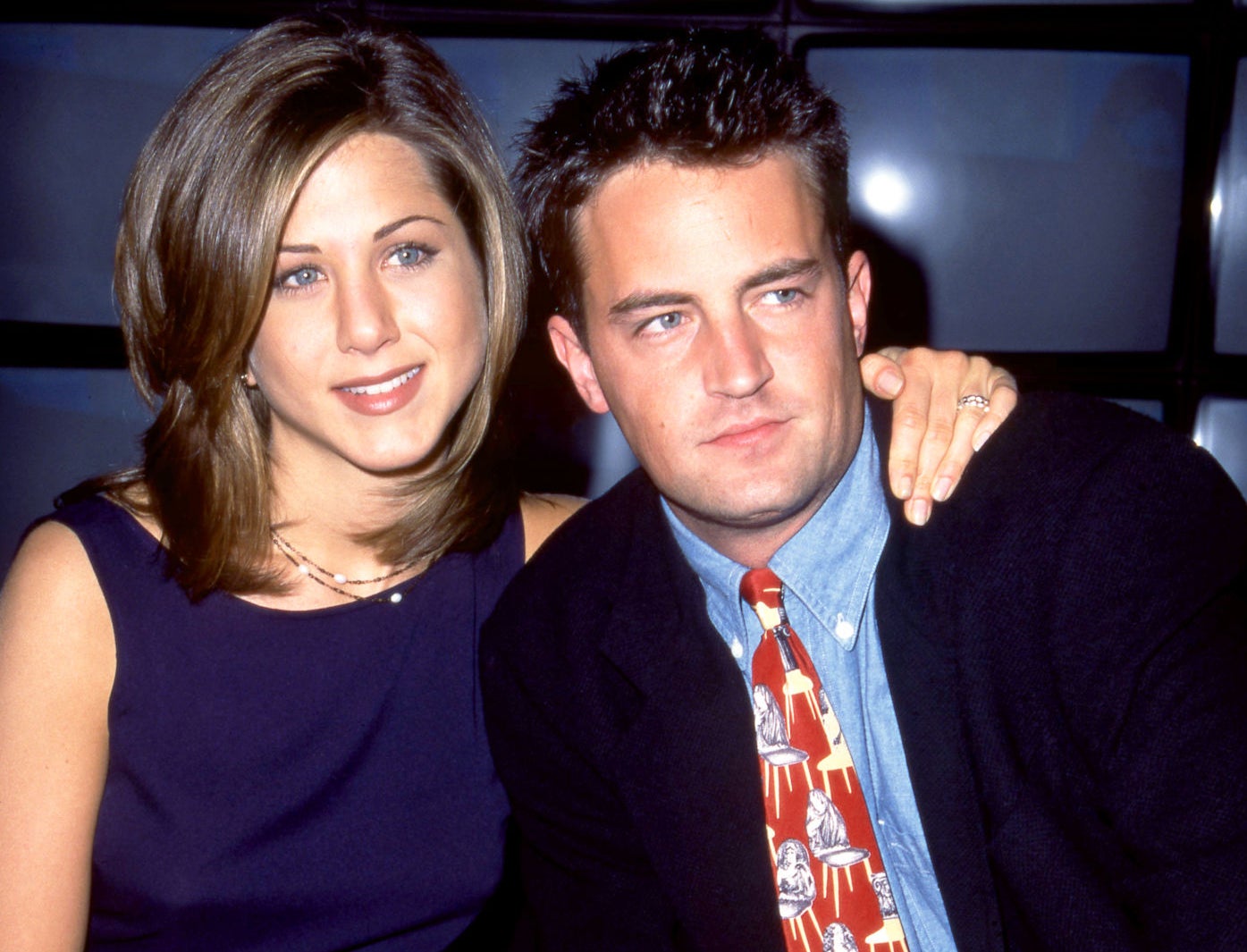 Matthew Perry Admits He Was In Love With Jennifer Aniston Before & During Friends