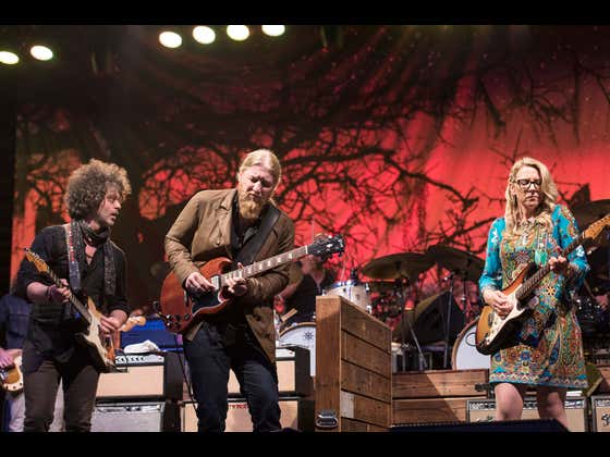 The Tedeschi Trucks Band Is One Of The Best Bands On Planet Earth Right Now