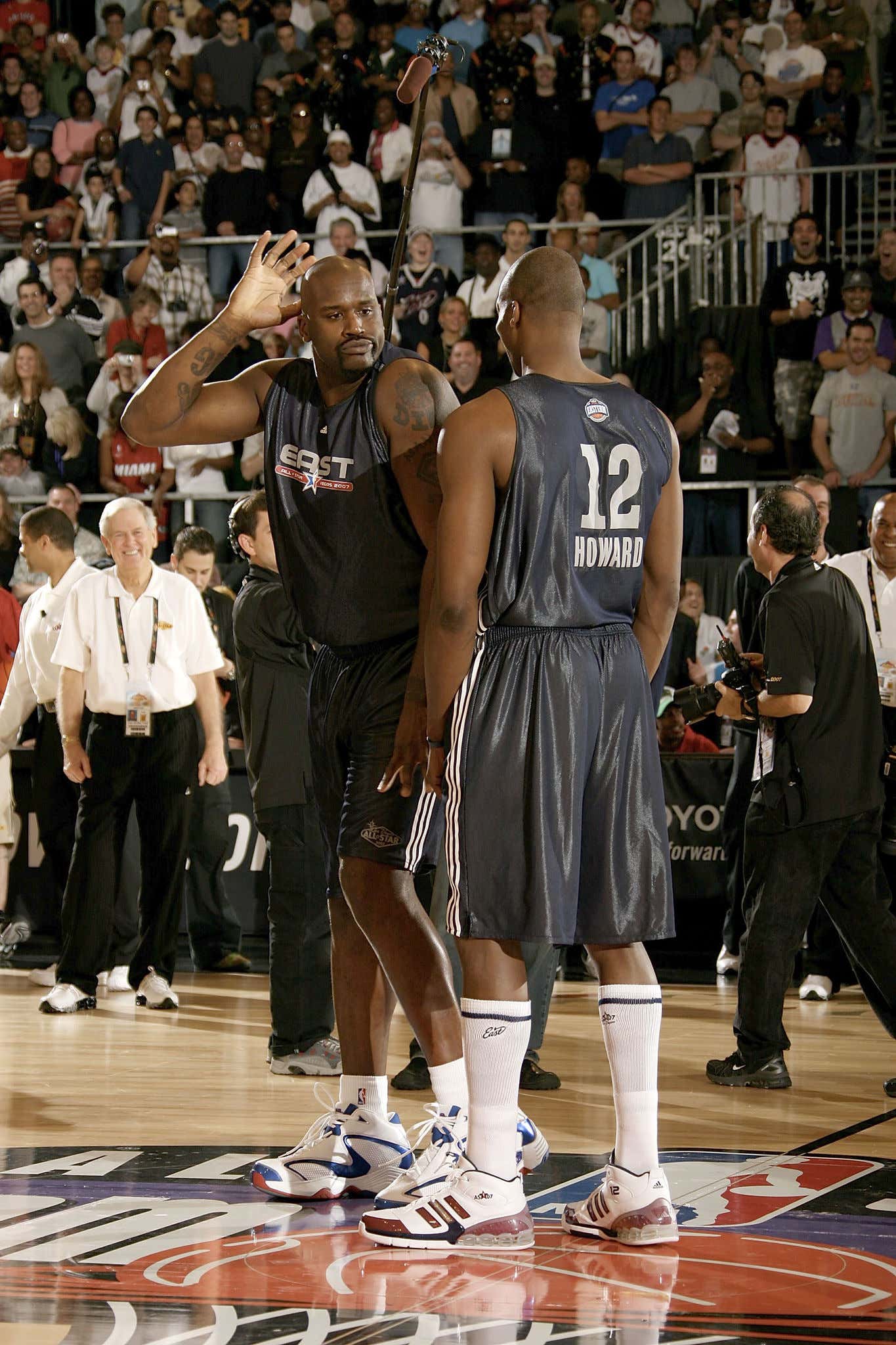 Sure, Why Not: Dwight Howard Wants To Wrestle Shaq At Wrestlemania For The Right To Be Called 'King Of LA'