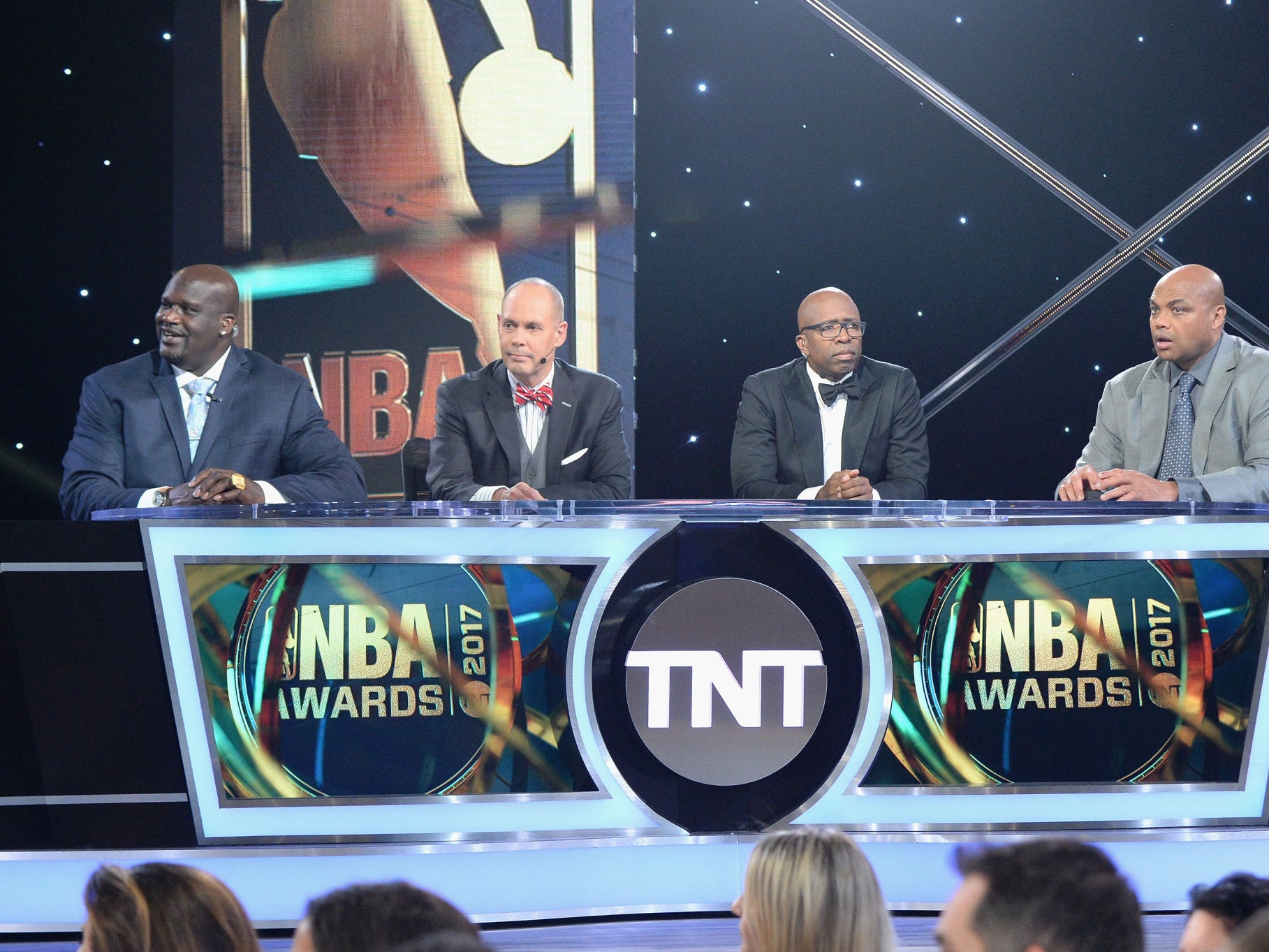 Warner Bros Needs To Not Be Poor And Pay The Supposed $300M Difference To Get Their Bid Up To $2.8B So We Can Keep Inside The NBA Alive