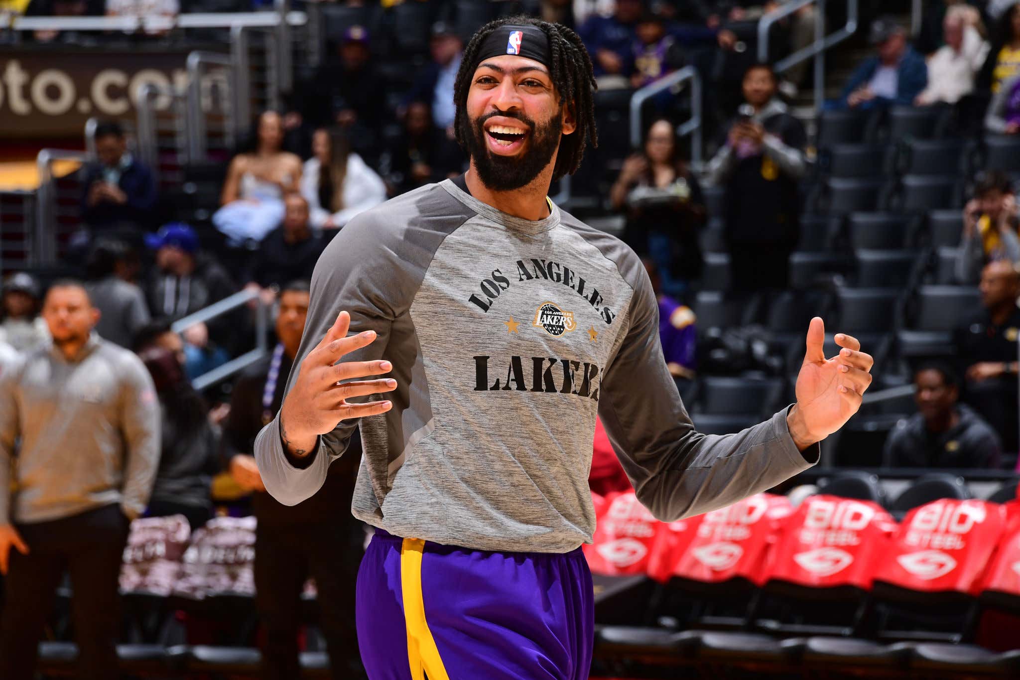 It Seems Anthony Davis Just Needed LeBron Out Of The Damn Way To Prove, As The Internets Say These Days, He's Got That DAWG In Him