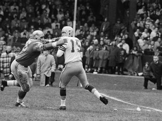On This Date in Sports November 22, 1962: Thanksgiving Day Massacre