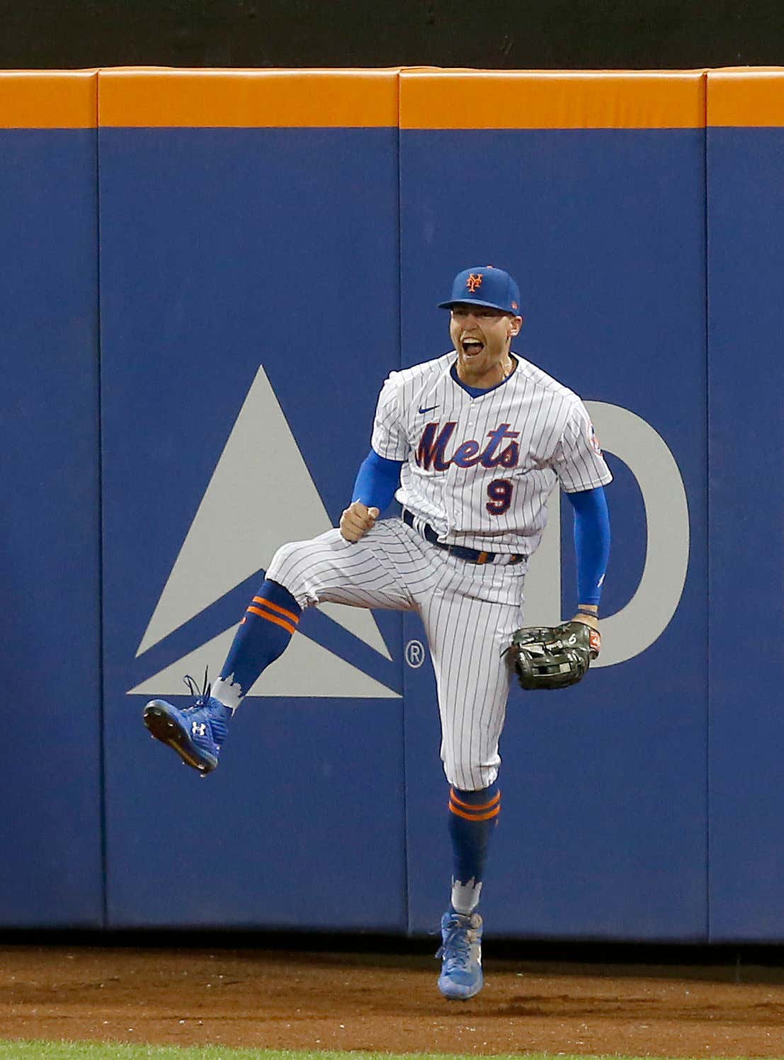 Uncle Stevie Locked Up Brandon Nimmo For 8 Years At The Low Low Price Of $162 Million Then Signed David Robertson To Put The Cherry On Top