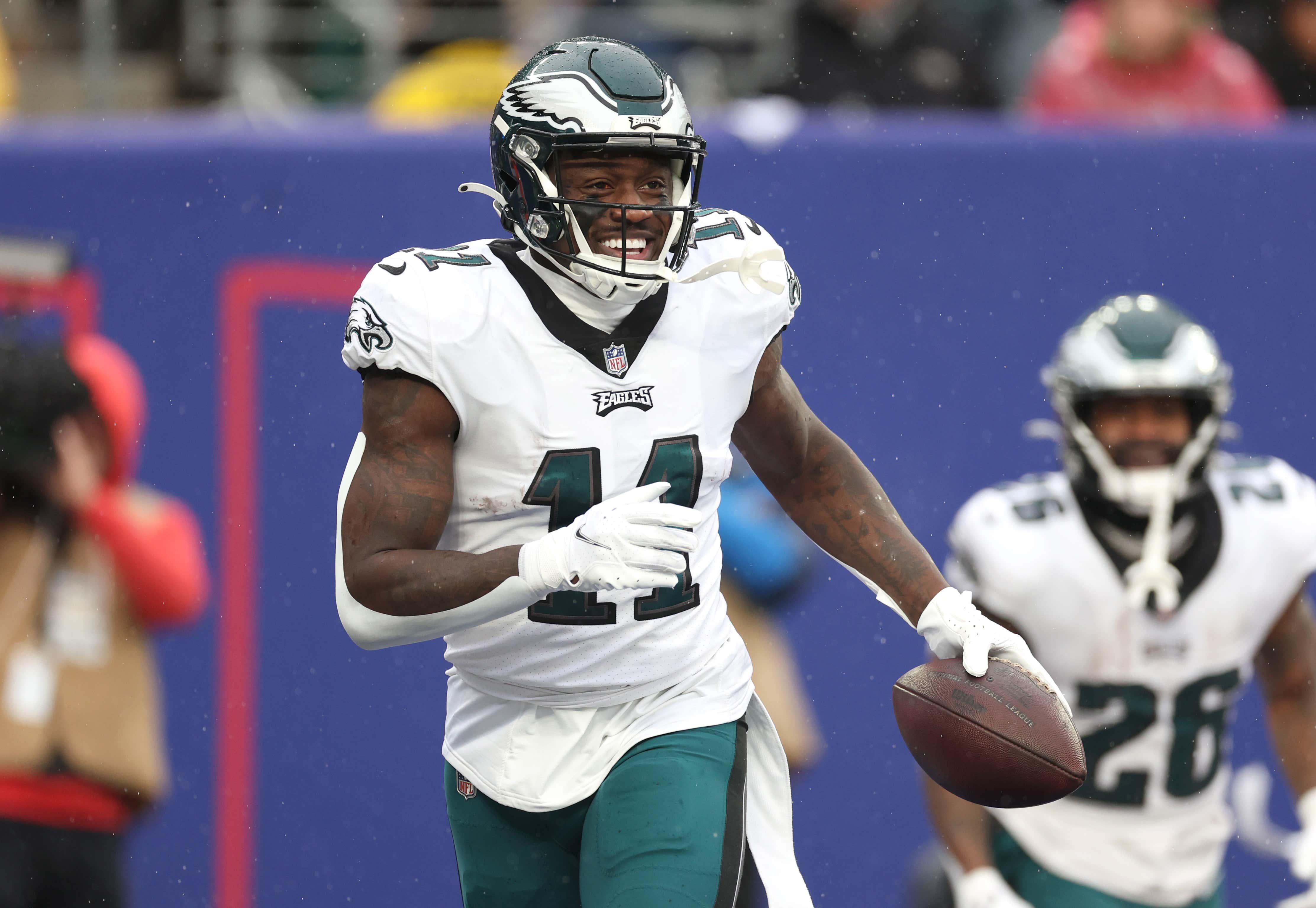 NOT GOOD: Eagles AJ Brown Officially Ruled OUT For Playoff Opener In Tampa Bay