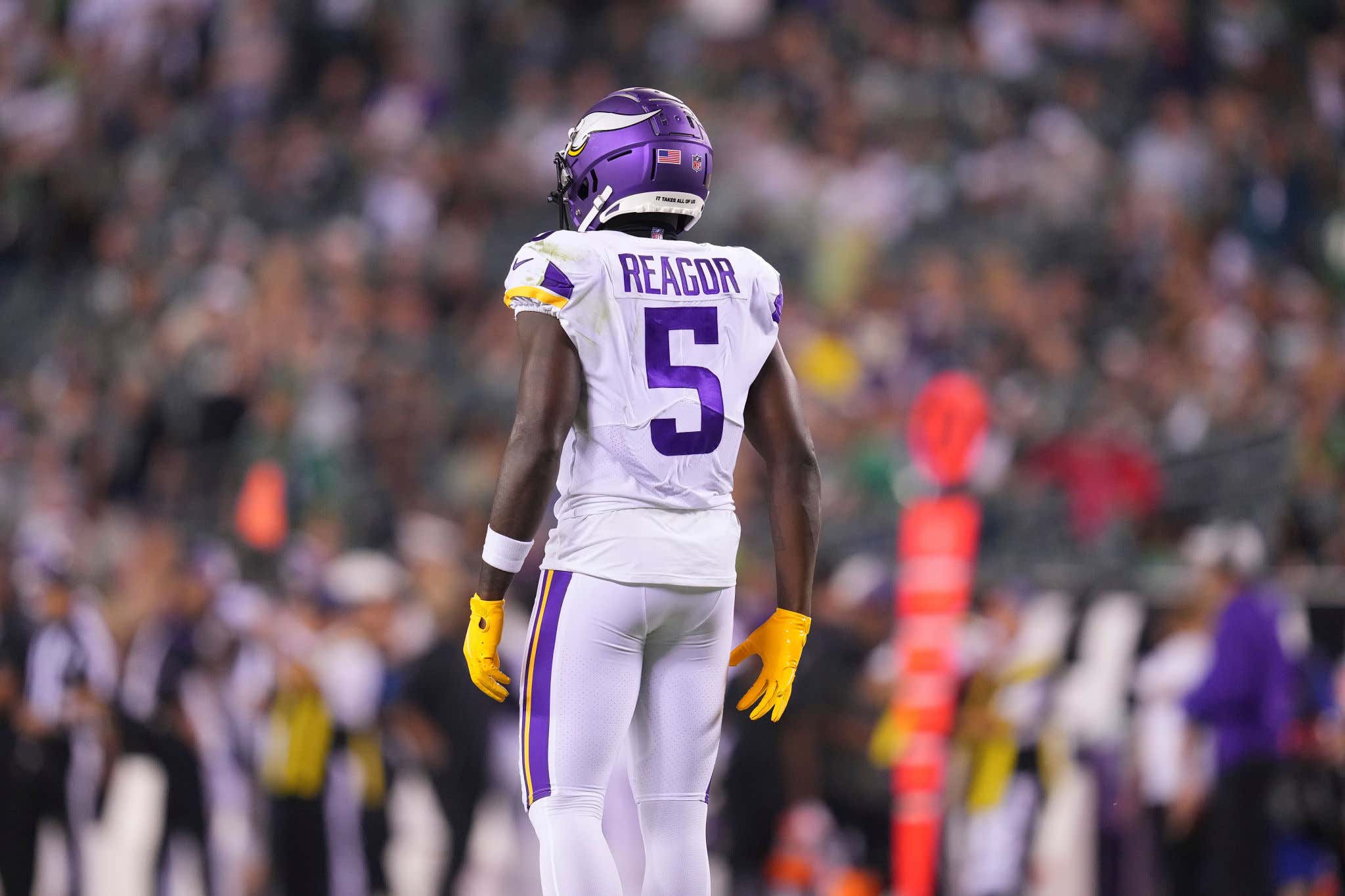 It Took 15 Weeks But It Appears These Minnesota Vikings Announcers Are Finally Sick Of Jalen Reagor