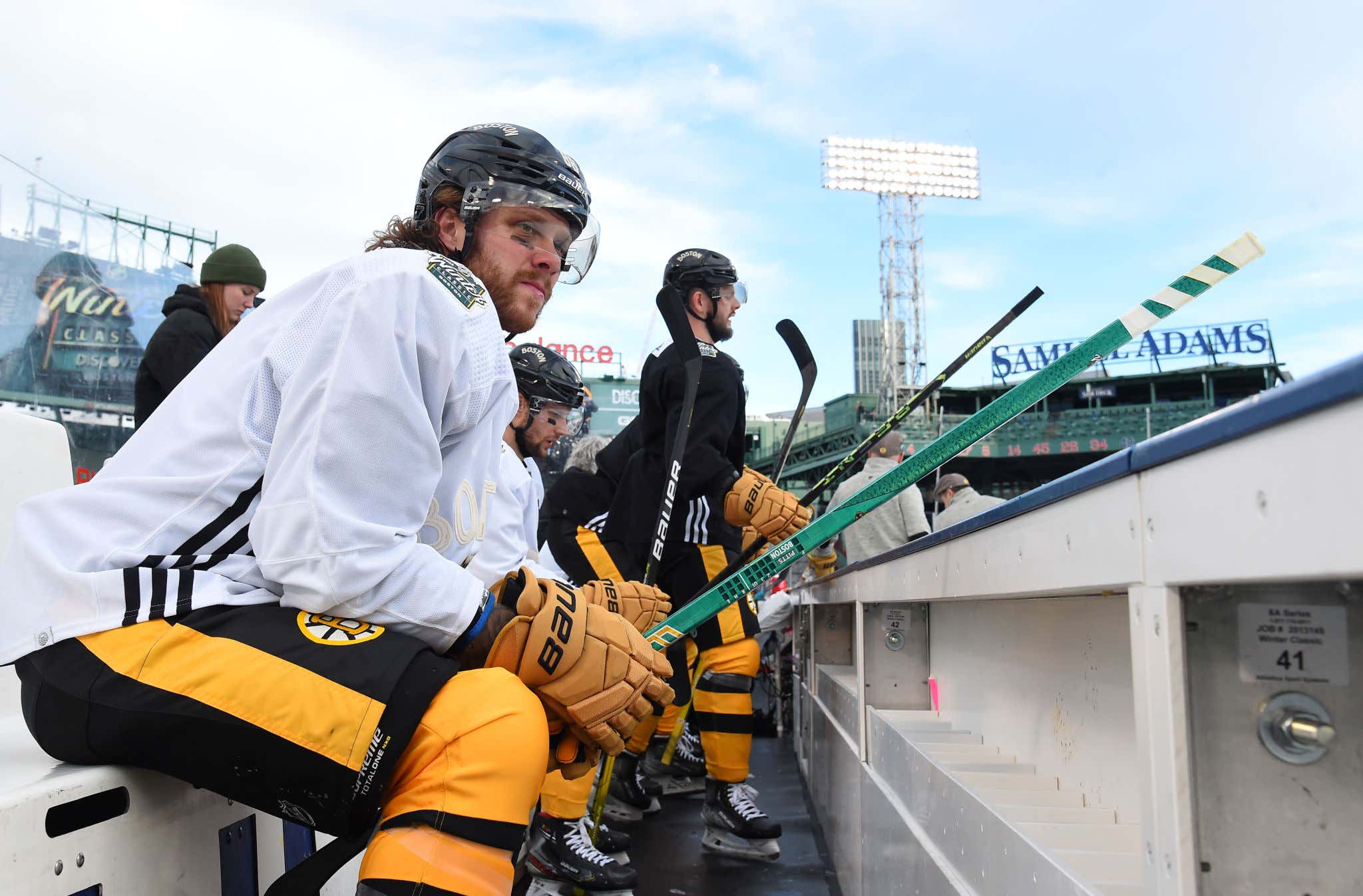 Check out David Pastrnak's custom skates and stick for Winter Classic ...