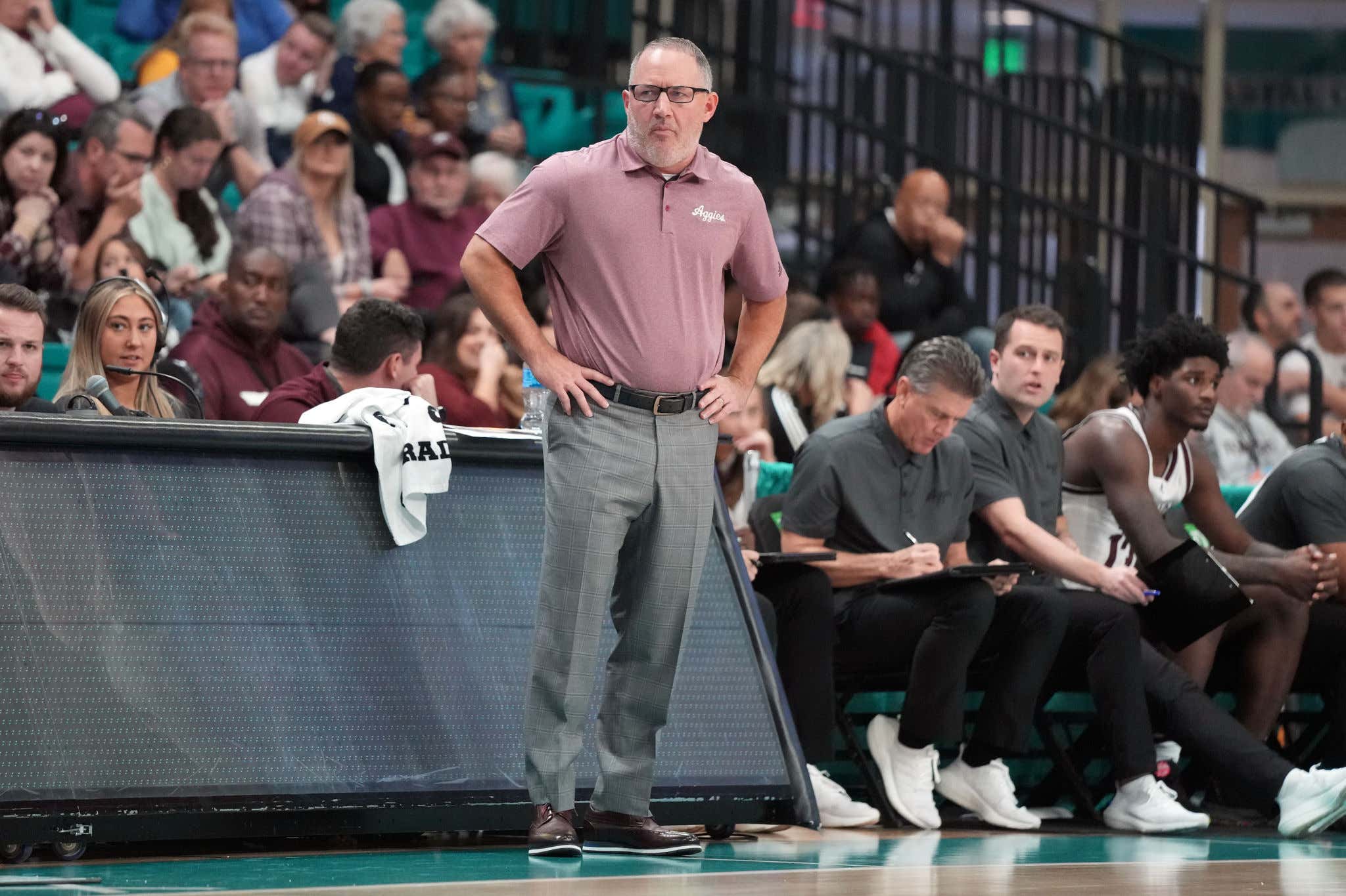 Uhh, Here's A New One: Texas A&M Started Its Game Against Florida Down 1-0 Because They Left Their Jerseys At The Team Hotel
