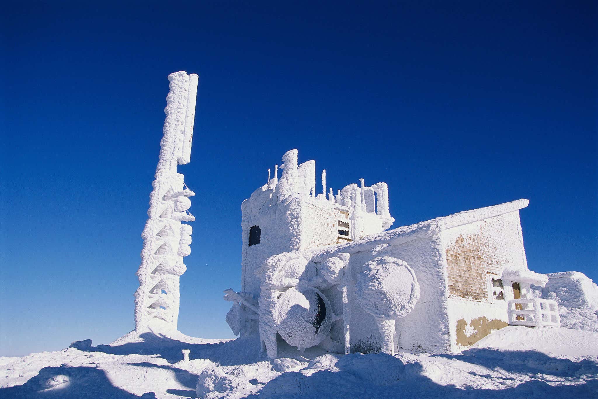 The Top Of Mount Washington In New Hampshire Looks Like The Absolute Worst Place On Earth With A -95 Degree Wind Chill