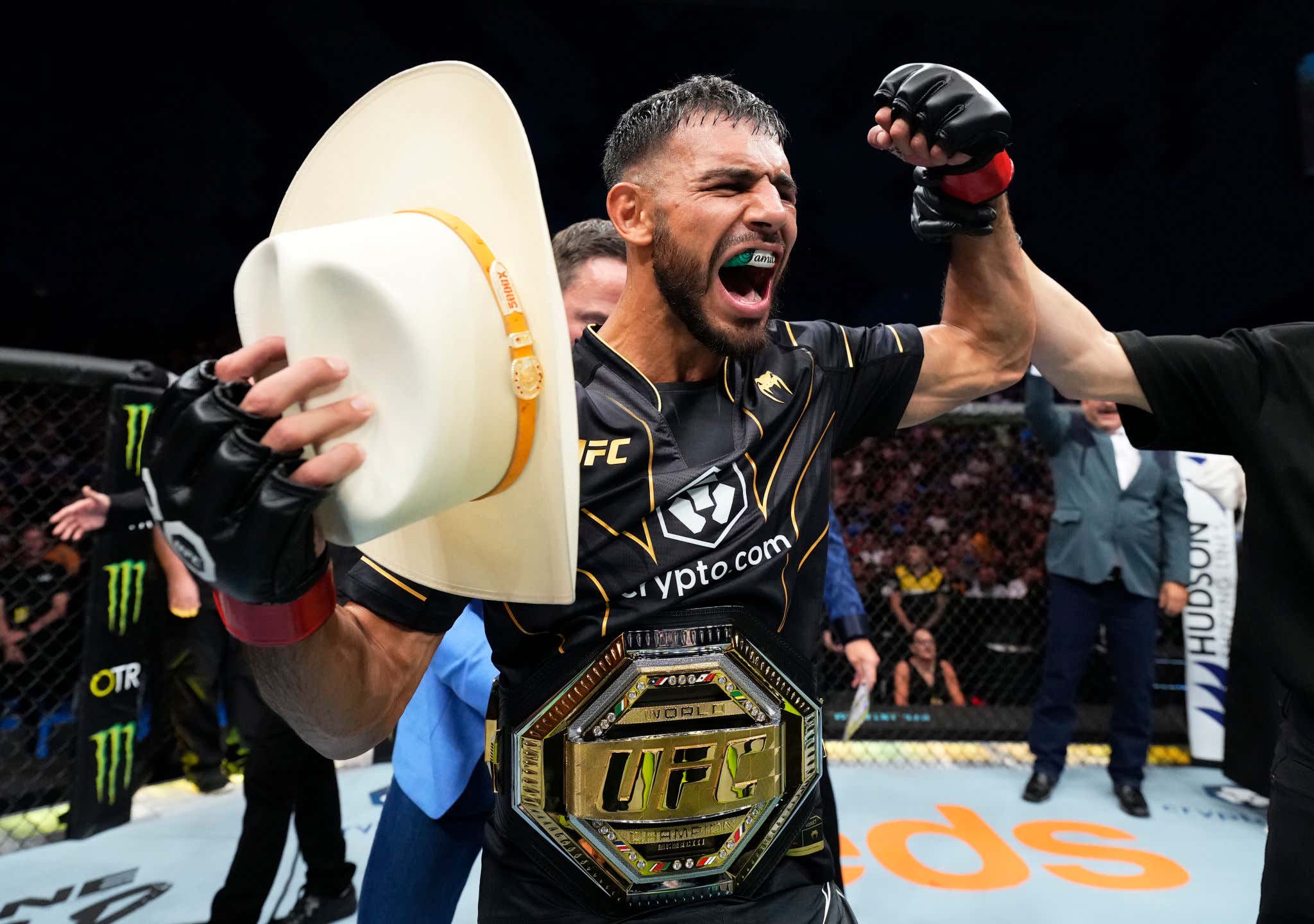 YAIR RODRIGUEZ IS THE NEW UFC INTERIM FEATHERWEIGHT CHAMPION