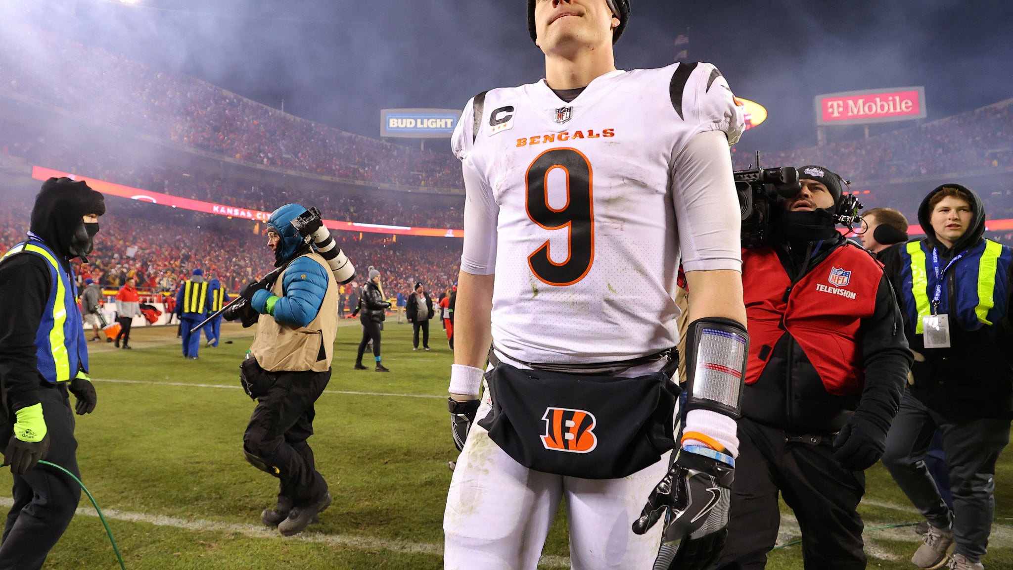The Sports World Needs Another "Don't Be A Loser" Anthem