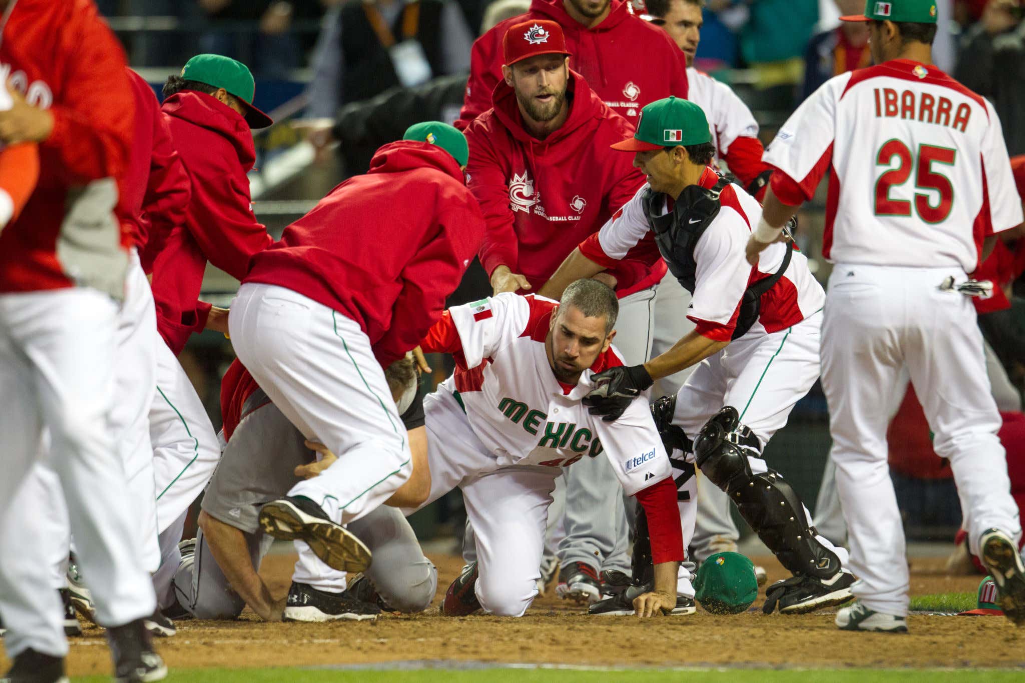 Canada And Mexico Beat The Shit Out Of Each Other 10 Years Ago (LIVE BLOG)