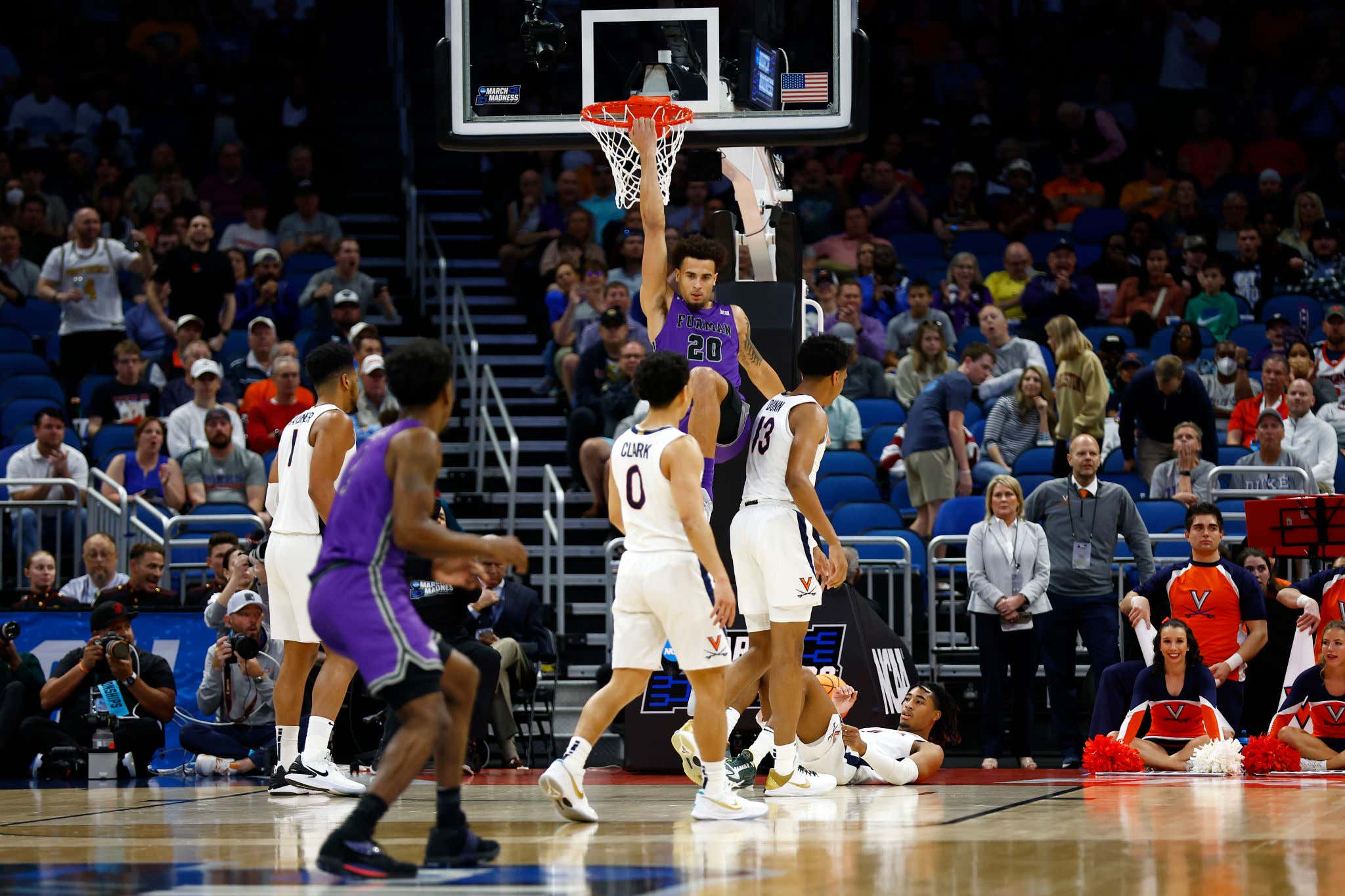 Furman Shitting The Bed And Forgetting How To Play Basketball Is Ruining Its Coolest Moment In 43 Years