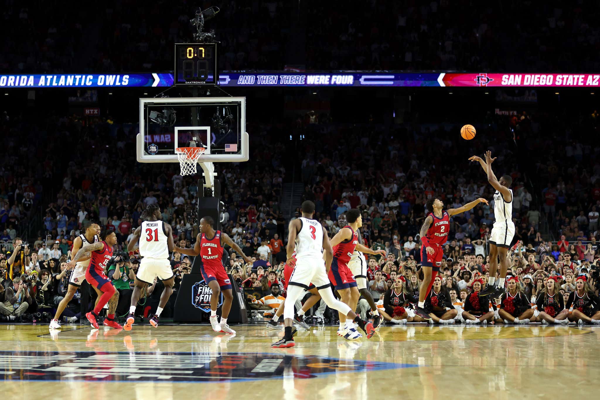 ONIONS - Lamont Butler At The Buzzer Sends San Diego State To The National Title Game
