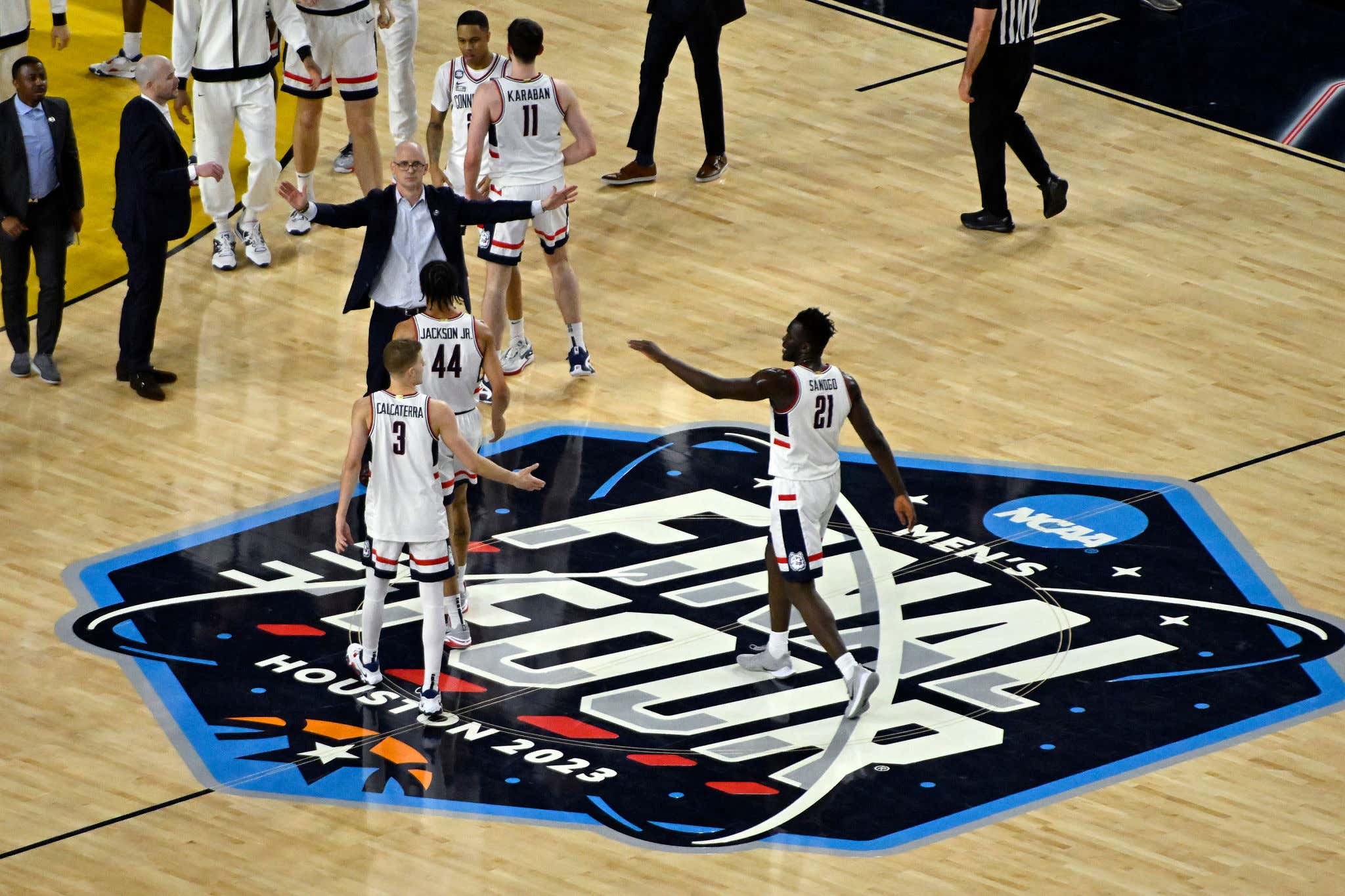 Dan Hurley Claims UConn Should Be Up 20 At Halftime - He's Right, Because San Diego State's Offense Was Horrific To Watch