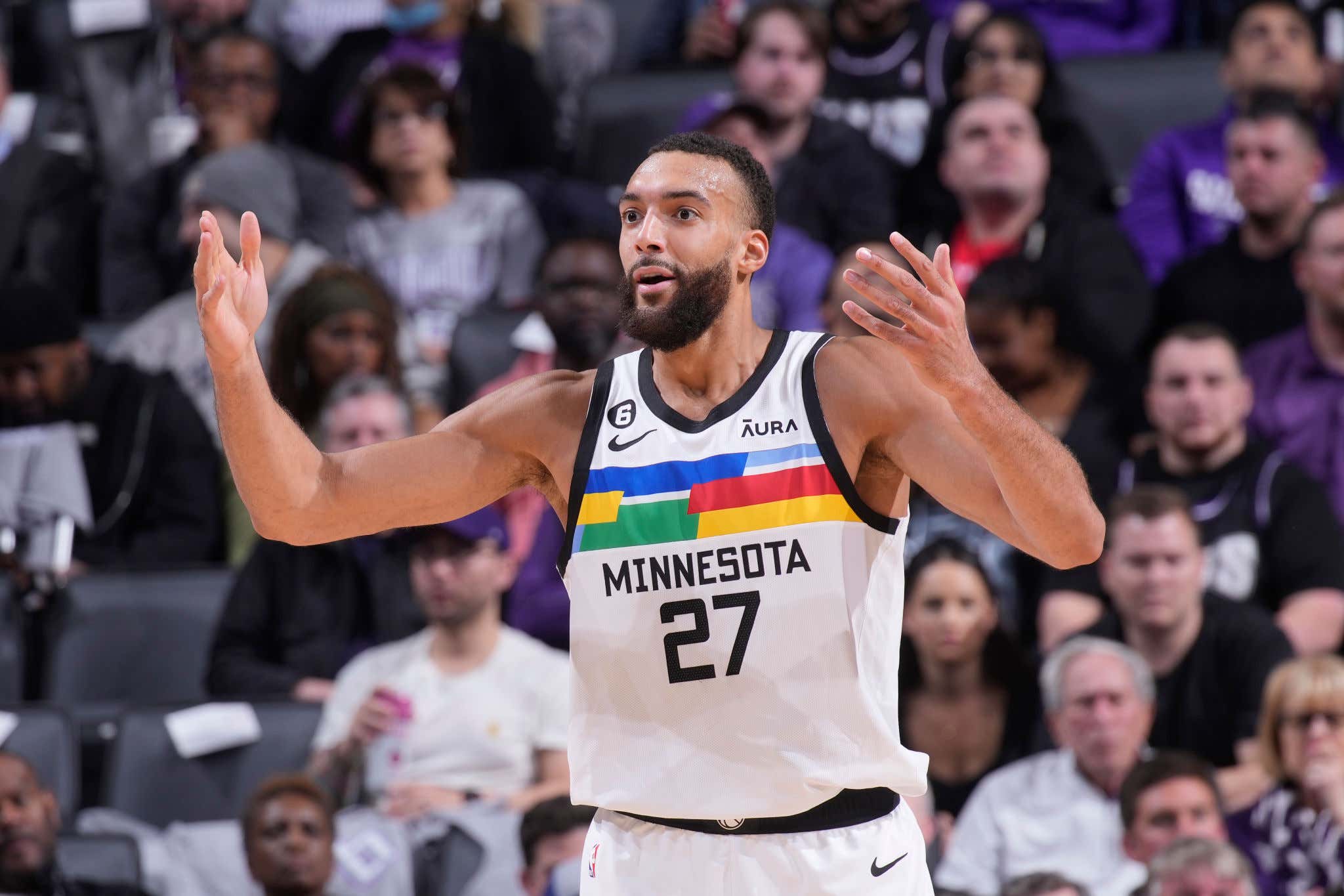 Timberwolves suspend Rudy Gobert post-punch for play-in game vs