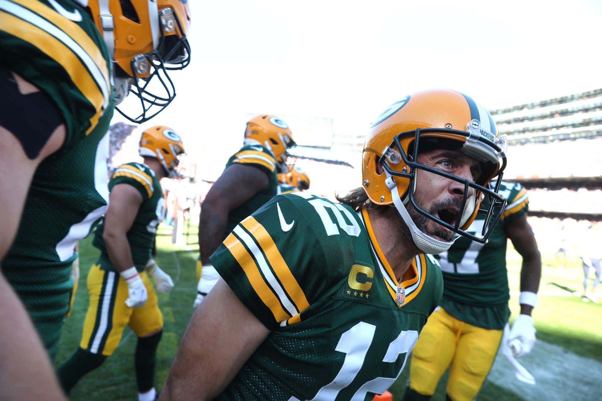 Aaron Rodgers Bids Farewell To The Packers In a Heartfelt Post That Mentions Practically Everyone In The Organization