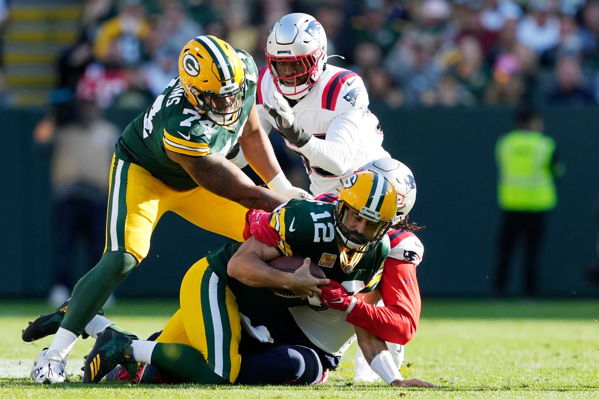 How I Learned to Stop Worrying and Love Aaron Rodgers Coming to the AFC East