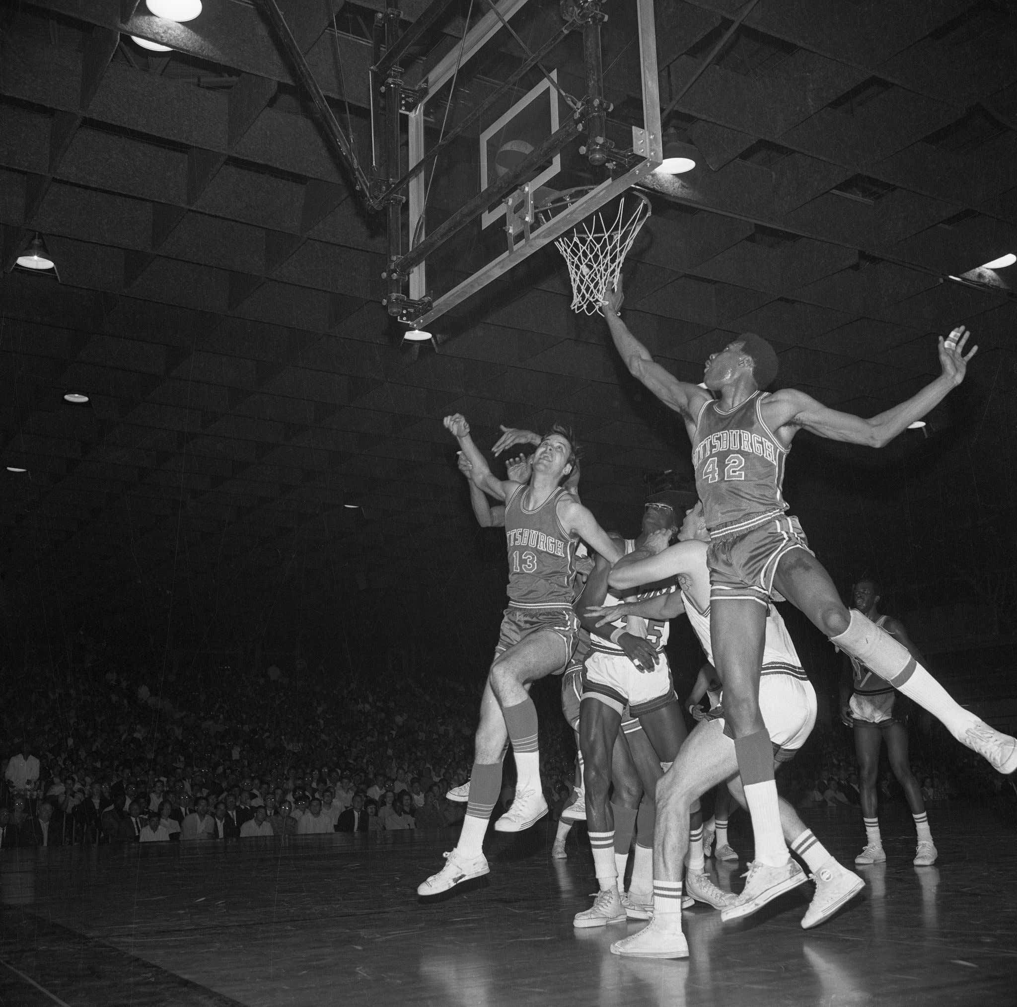 On This Date in Sports May 4, 1968: Champions of America