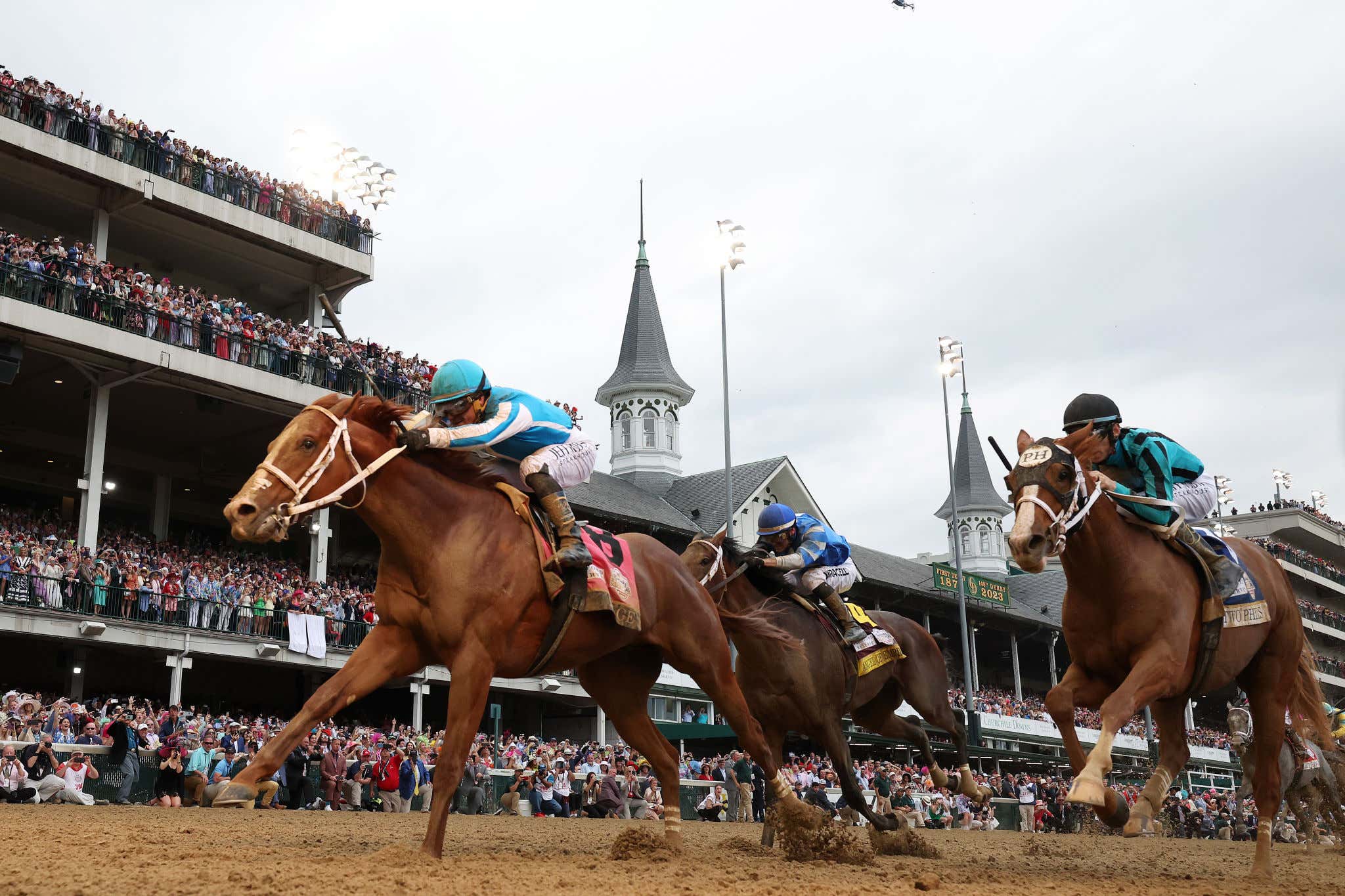 This Video Of Mage's Owners Watching The Home Stretch Of The Kentucky Derby Is Everything That's Awesome About Horse Racing