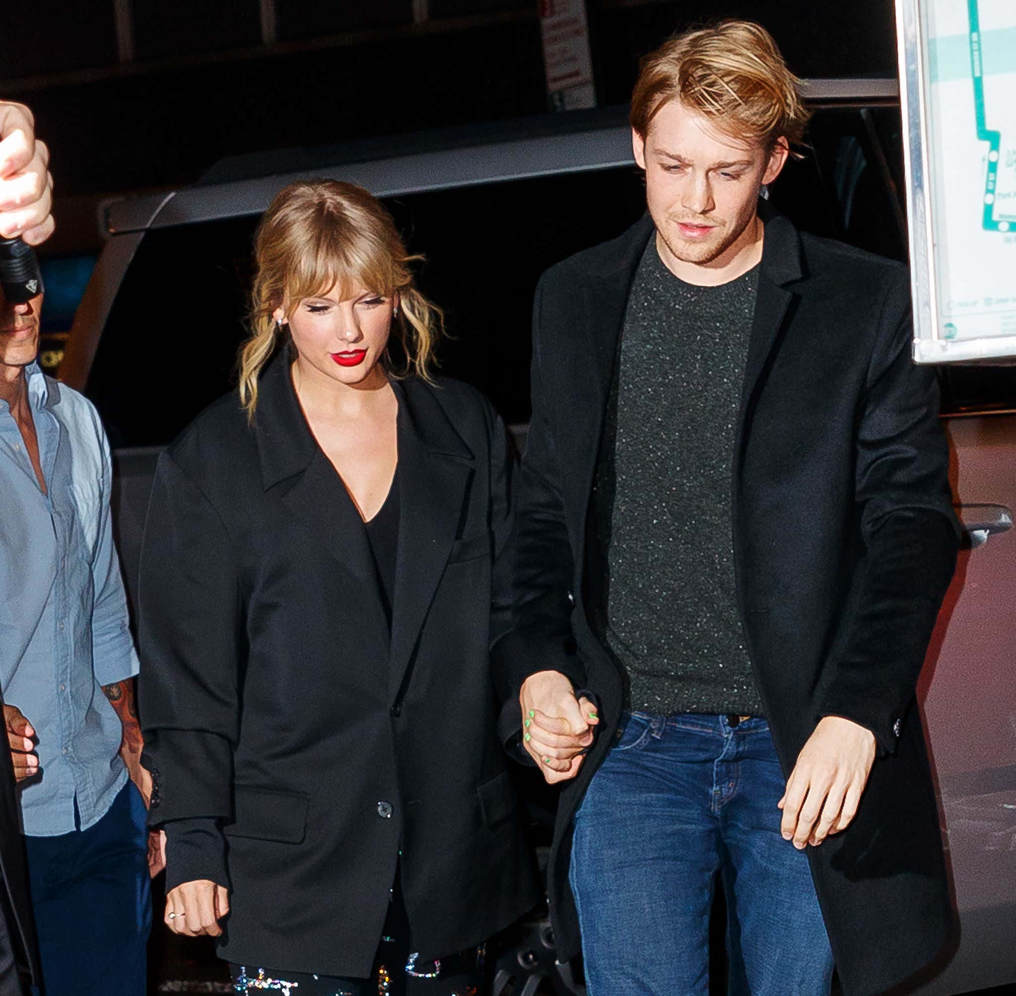 Taylor Swift's Ex Joe Alwyn Speaks Out And Apparently Feels "Distraught and Slighted" Over Taylor's New Relationship With Matty Healy