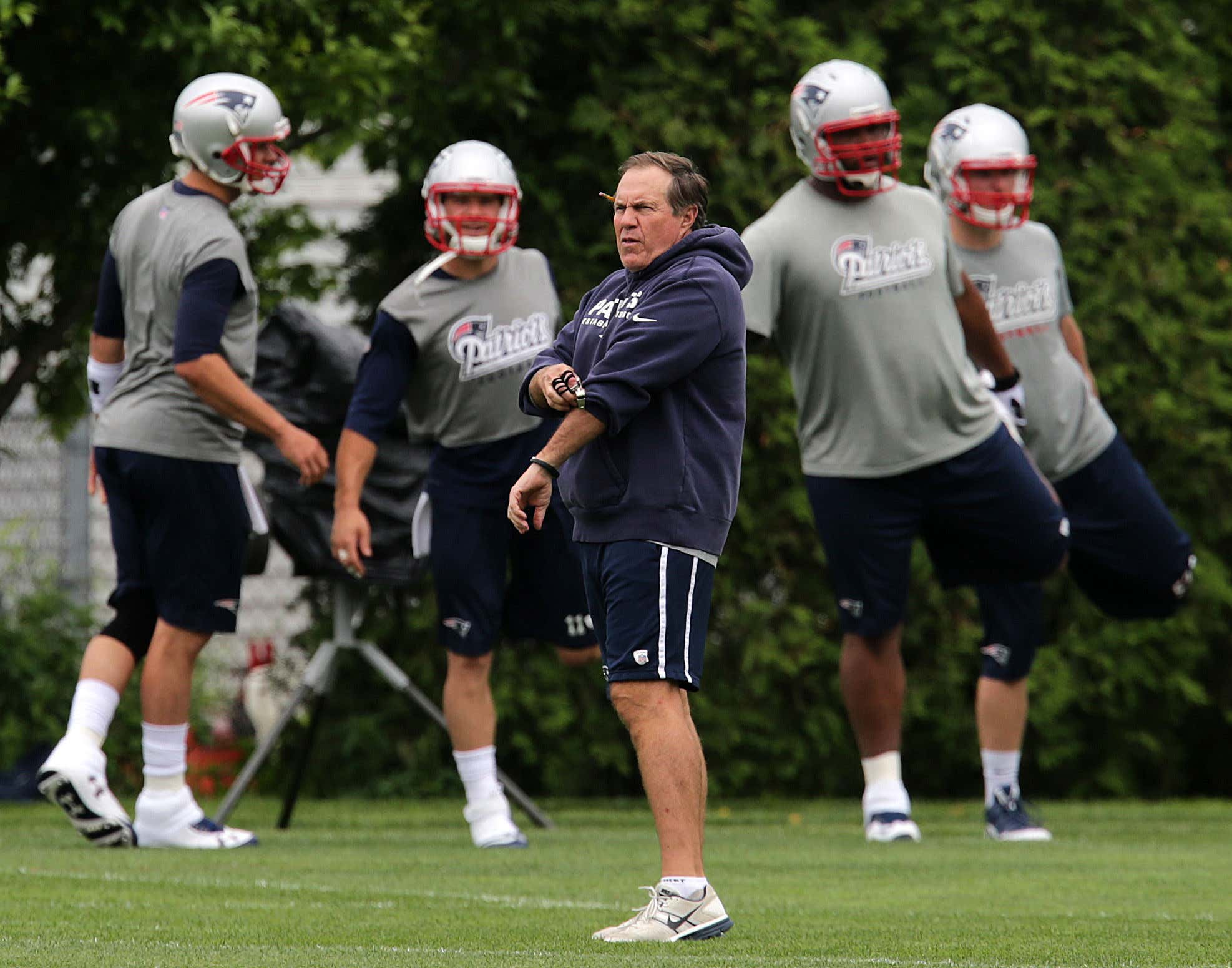 Report: Patriots lose 2 OTAs for violating NFL offseason rules