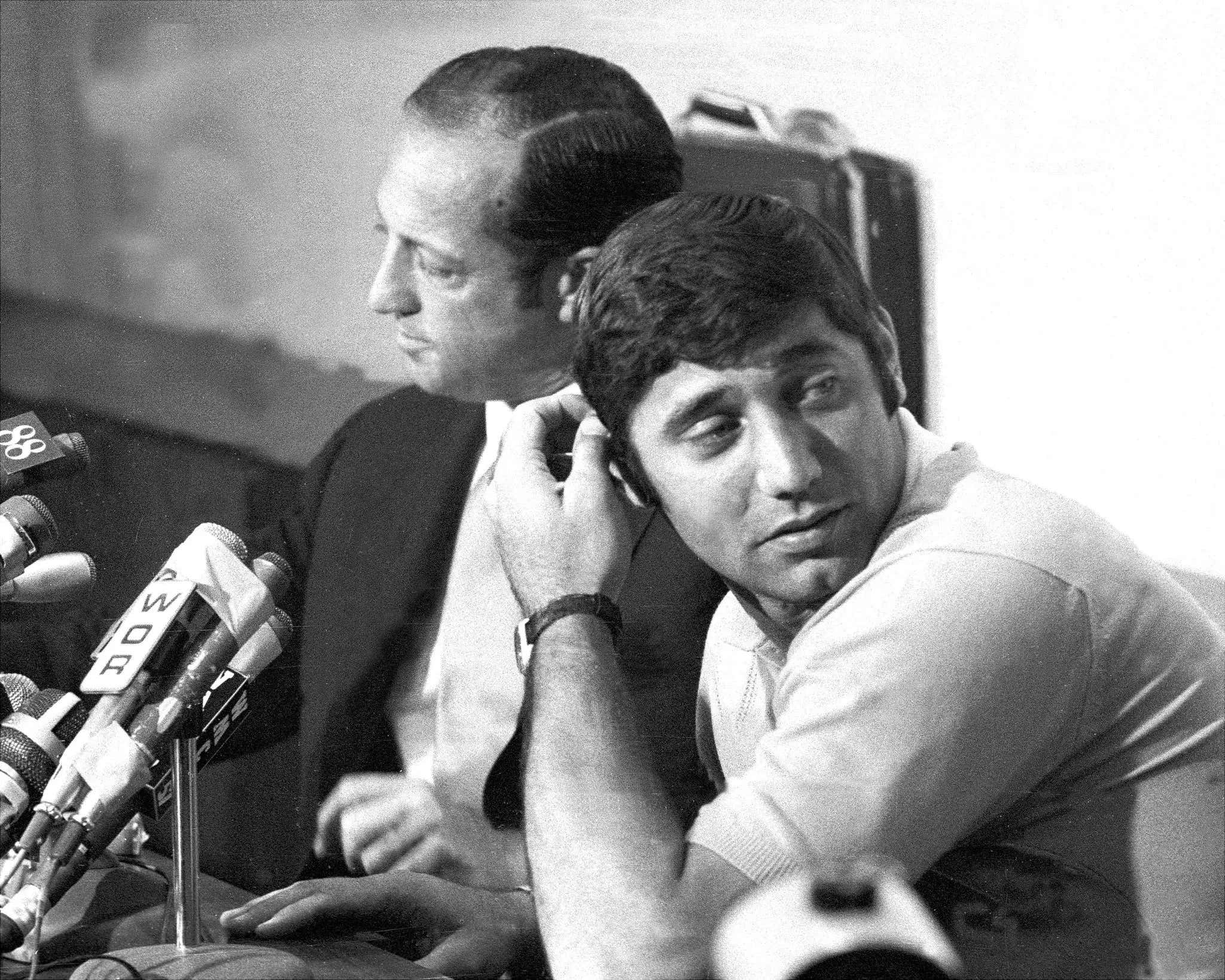 On This Date in Sports June 6, 1969: Bachelor's III Namath 0