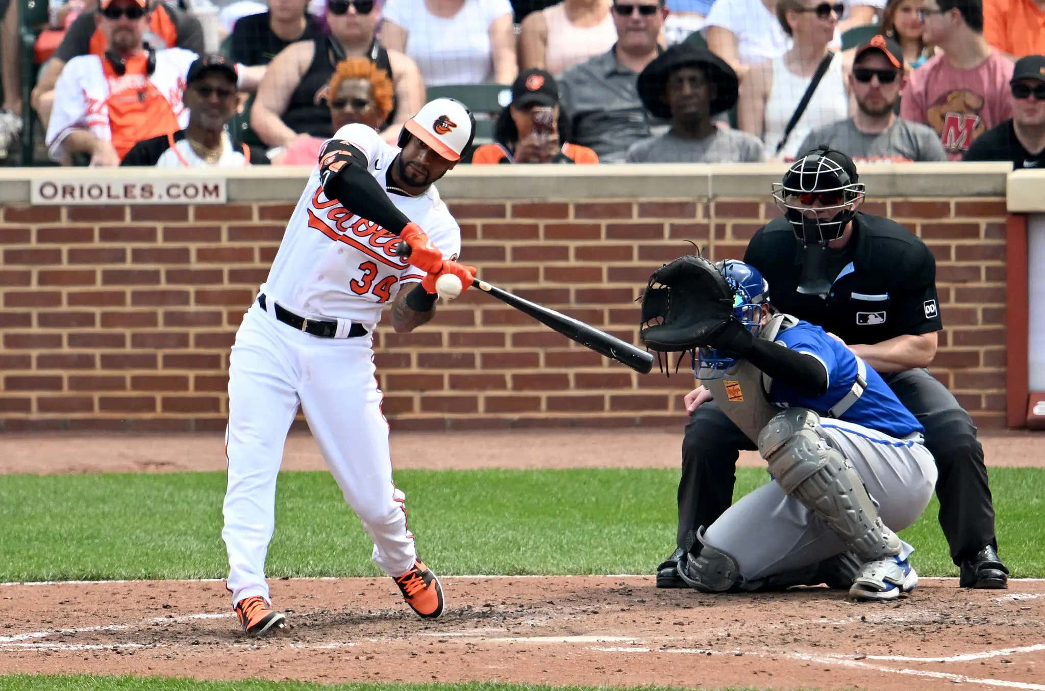 I Want To Thank The Yankees For DFAing Aaron Hicks Because He's Been An Absolute MONSTER Since Coming To Baltimore