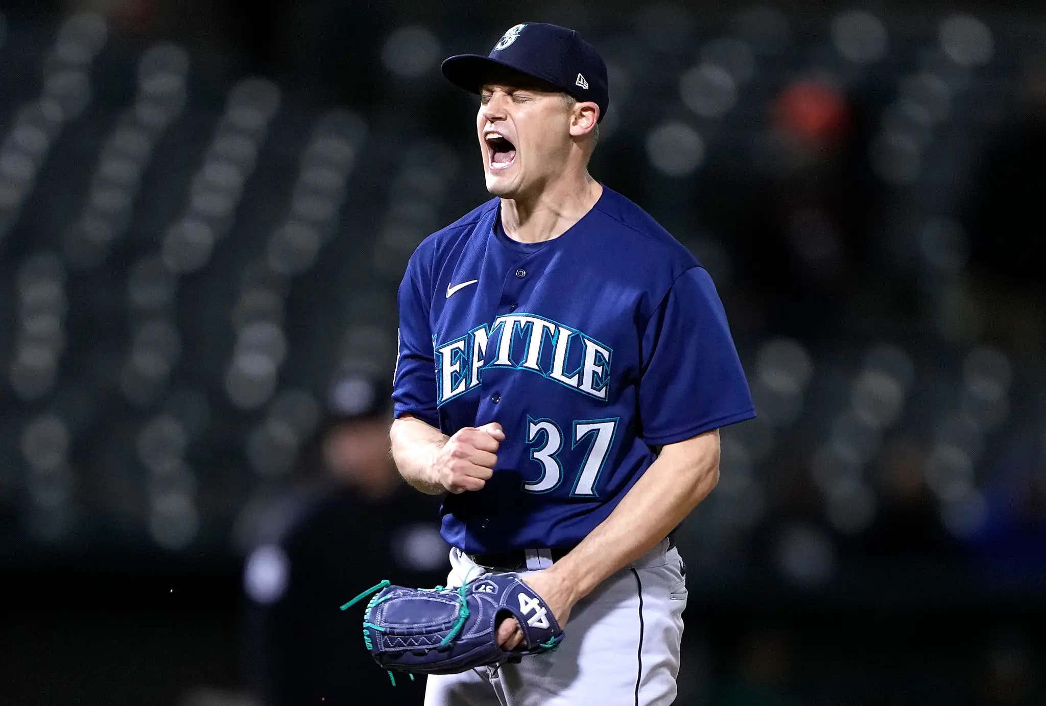 Mariners Players Were Pissed That The Team Store In Their Ballpark Was Selling Blue Jays Items Right Before This Weekend's Series Vs. Toronto