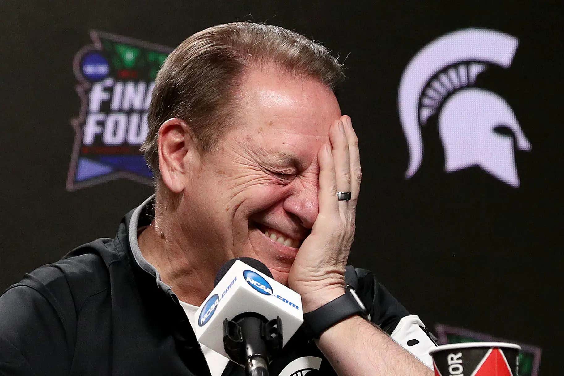 Tom Izzo Saying That Chris Holtmann Will Lead Ohio State To A National Championship In Five Years Is Clearly Izzo Trying To Trick The Buckeyes Into Keeping Holtmann Around Because He's So Easy To Beat