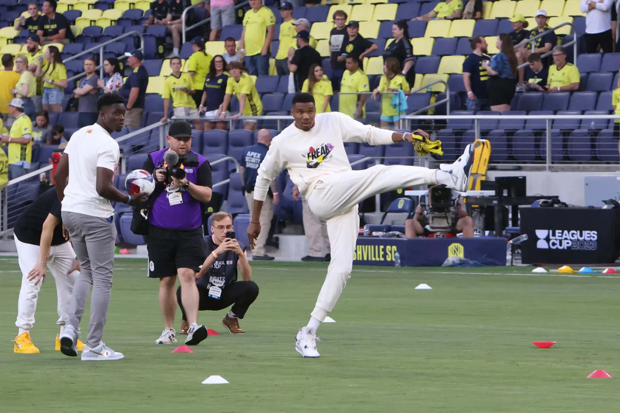 It's Starting To Get Annoying How Much Giannis Is Openly Talking About Playing In Saudi Arabia At Some Point In His Career