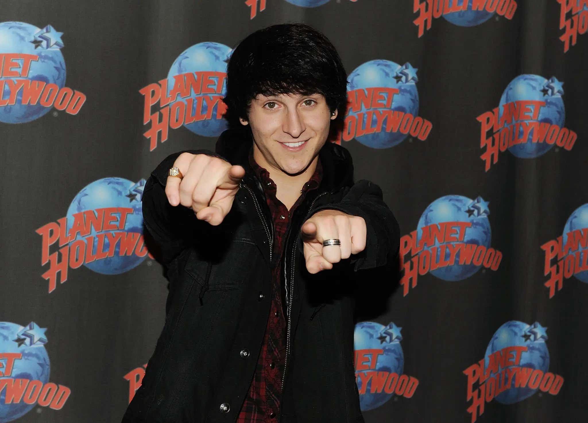 Hannah Montana's Mitchel Musso Got Arrested For Being Drunk In Public And Stealing A Bag Of Chips (Who Among Us?)