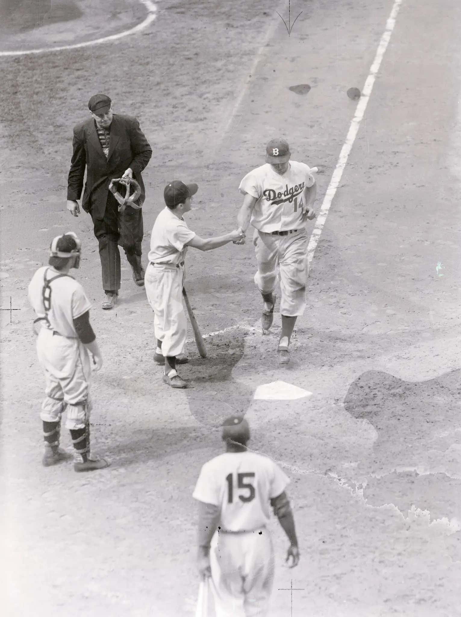 On This Date in Sports August 31, 1950: Gil Goes Fourth