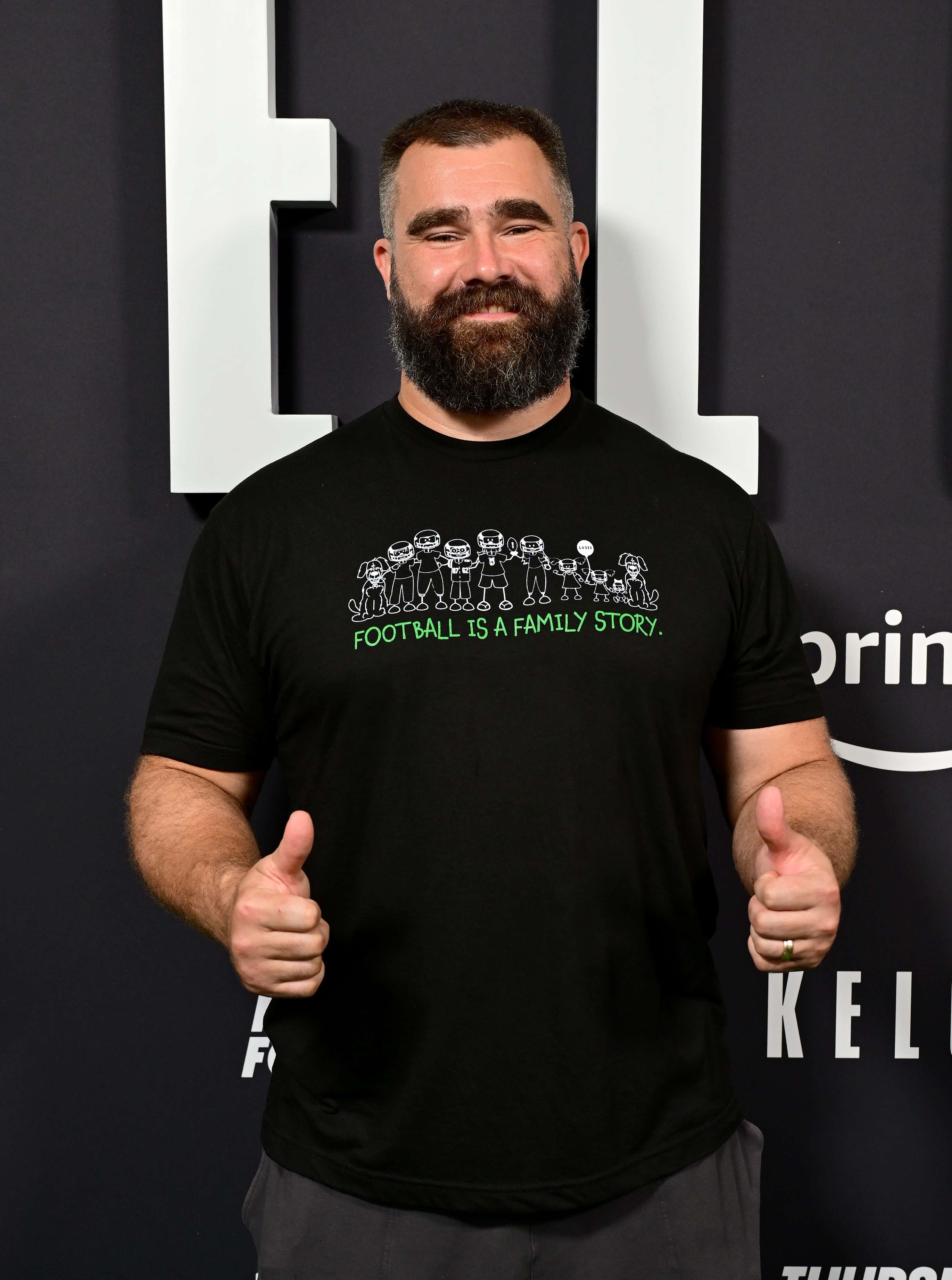 Las Vegas Had Over 500+ Private Jets Take Off After The Super Bowl Yet Common Man Jason Kelce Still Flew Commercial