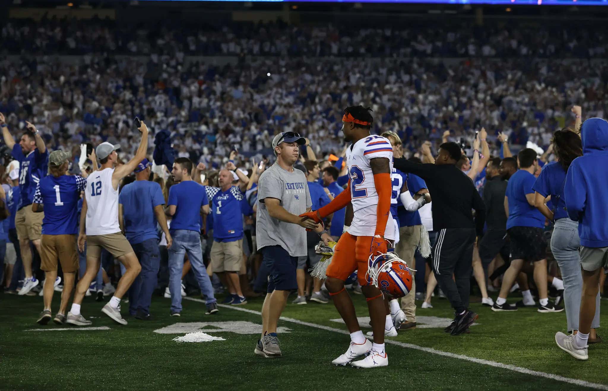 The People's Coach: Mark Stoops Is Begging Kentucky Fans To Wake Up Early And Pound Beers, Because That's How You Beat Florida