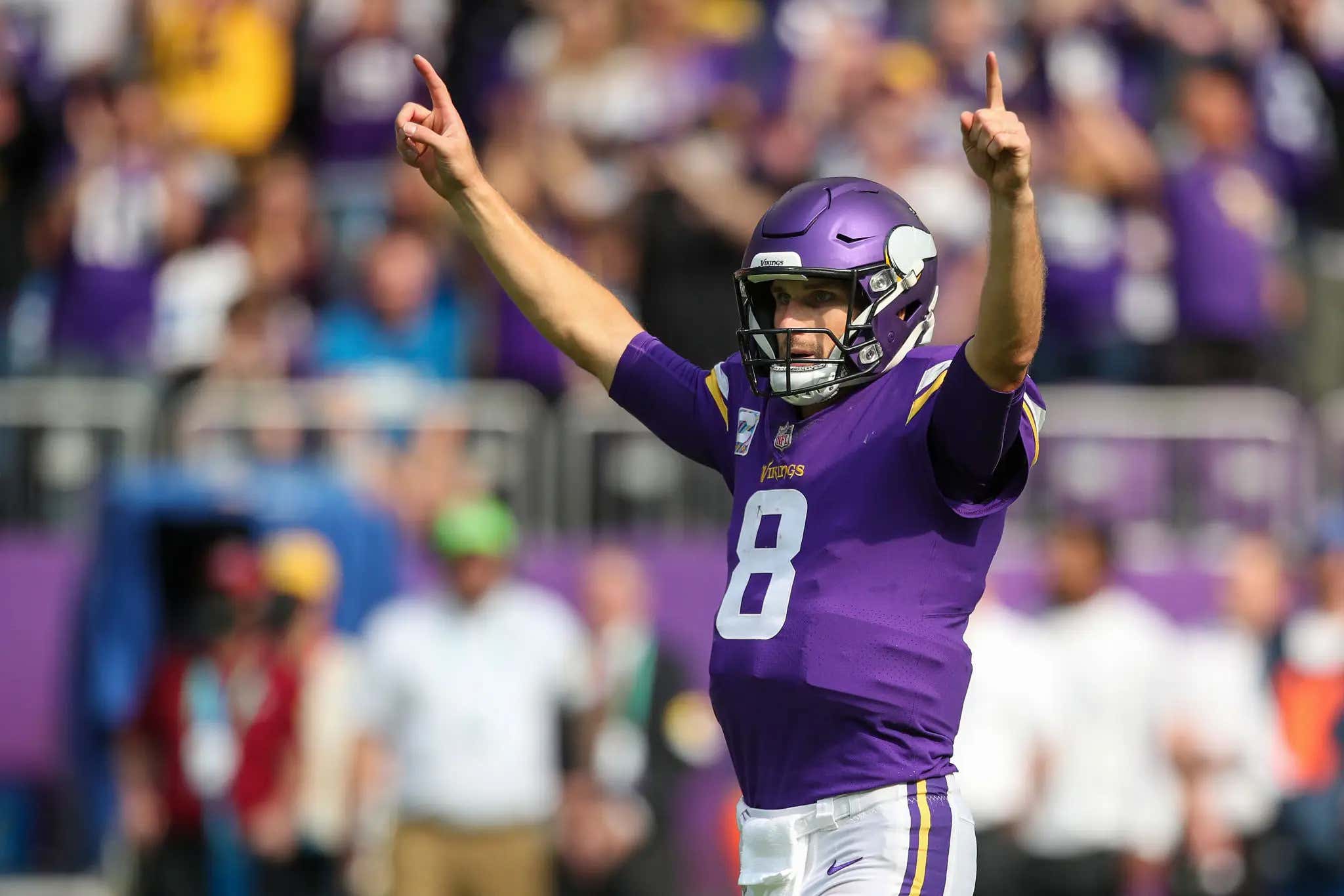 The Vikings sticking with Kirk Cousins during 'competitive rebuild' is so  risky 