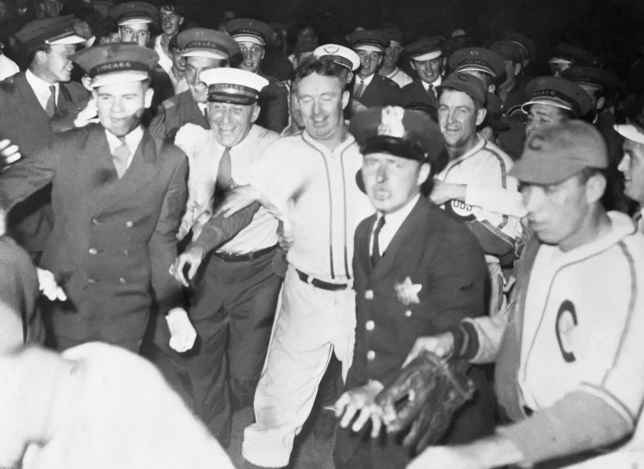 On This Date in Sports September 28, 1938 Homer in the Gloamin'