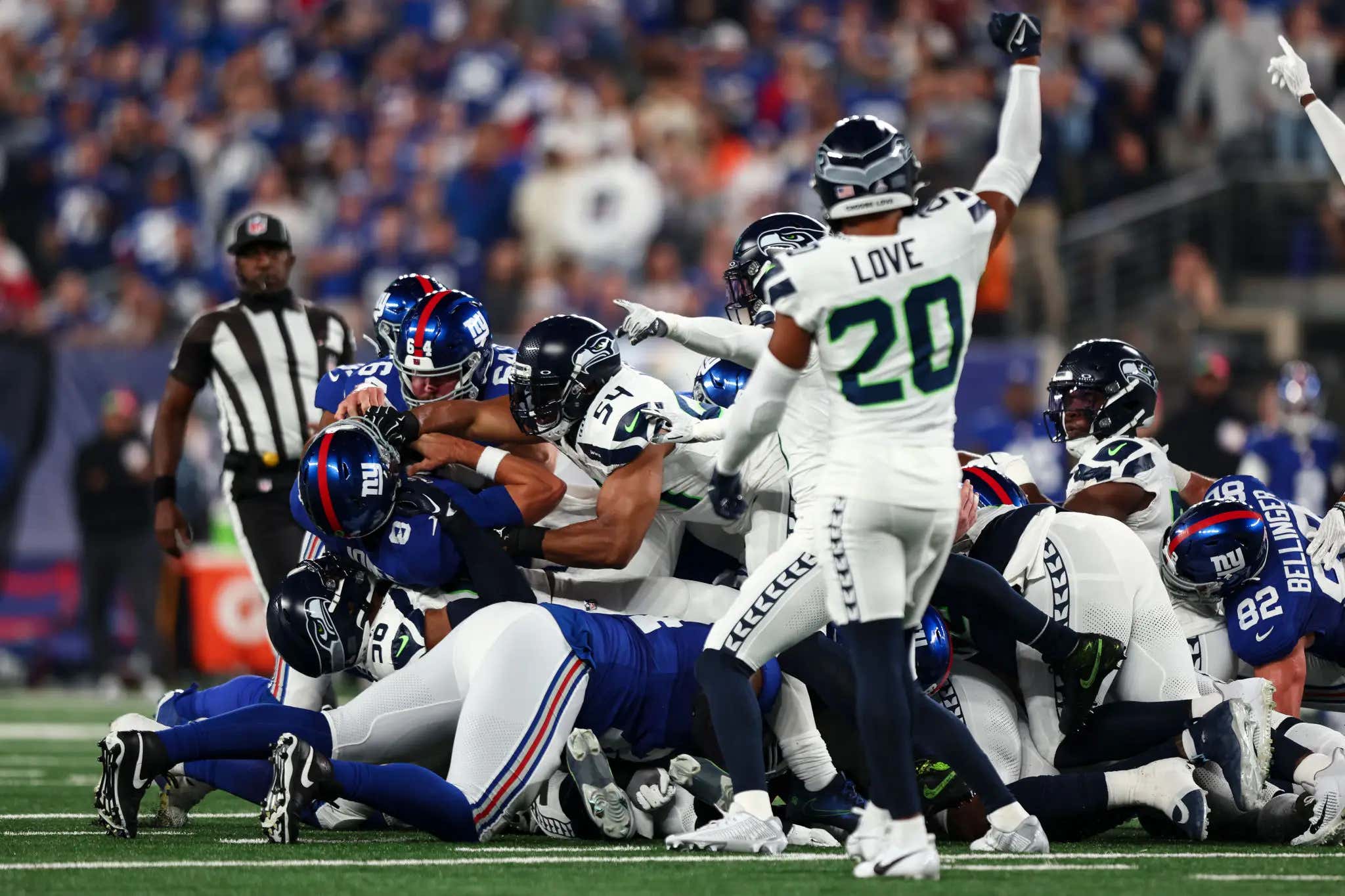 Daniel Bellinger And John Michael Schmitz Were BOTH Injured On The Giants Tush Push, Which Is Further Proof That The Play Should Only Be Run By Professionals (AKA The Eagles)