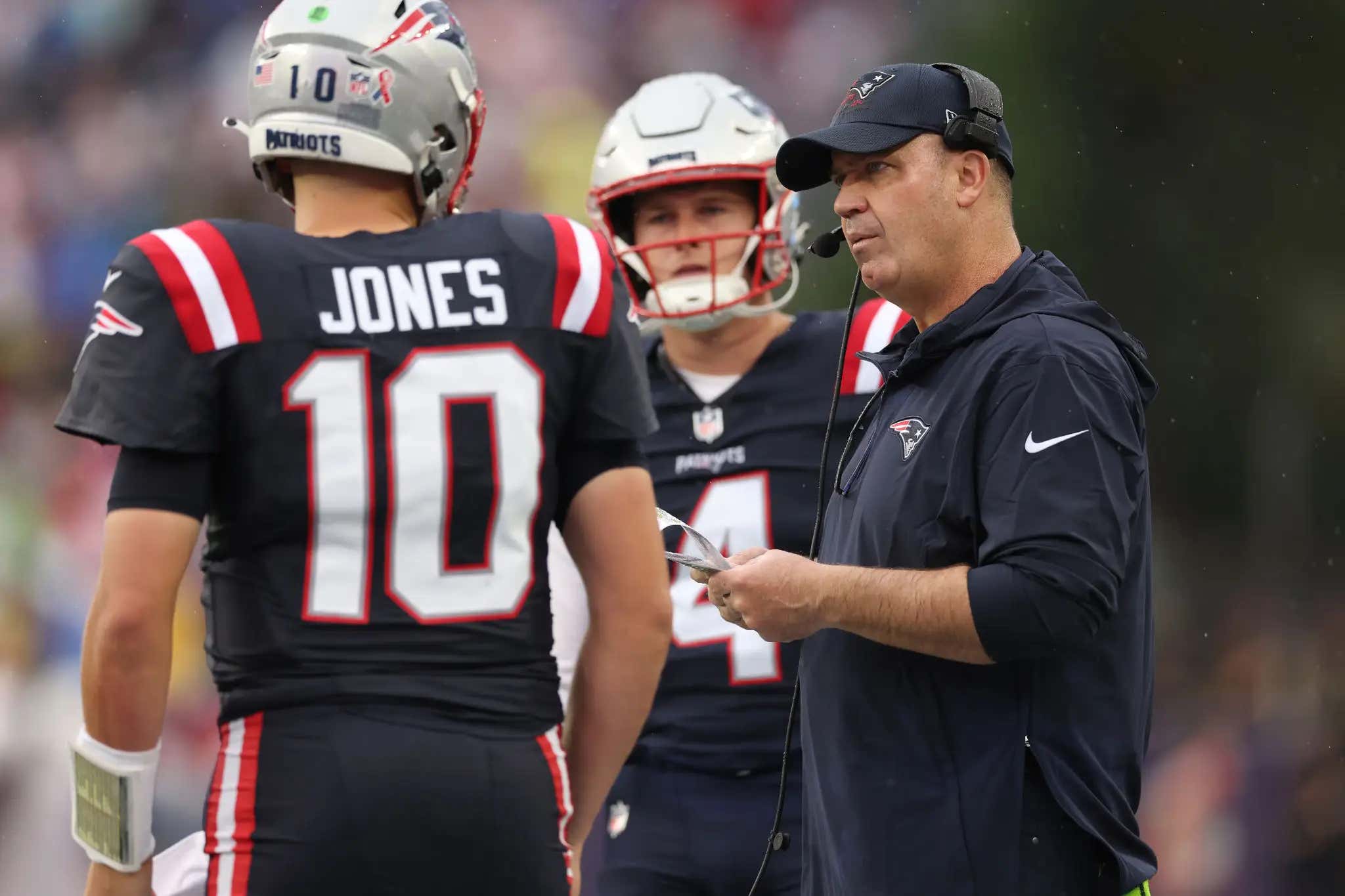 Bill O'Brien Says the Patriots Coaches 'Had a Really Good Meeting About How to Fix the Offense, and it Doesn't Include Benching Mac Jones