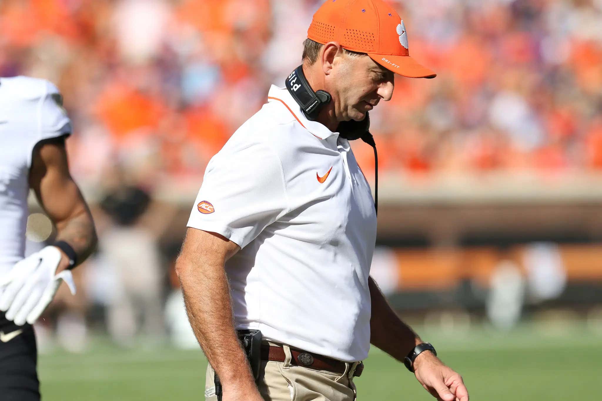 Dabo Swinney Is Crying About Fans Expectations, Thinks It'd Be Good For Clemson To Lose More Games So People Get Off Their Bandwagon