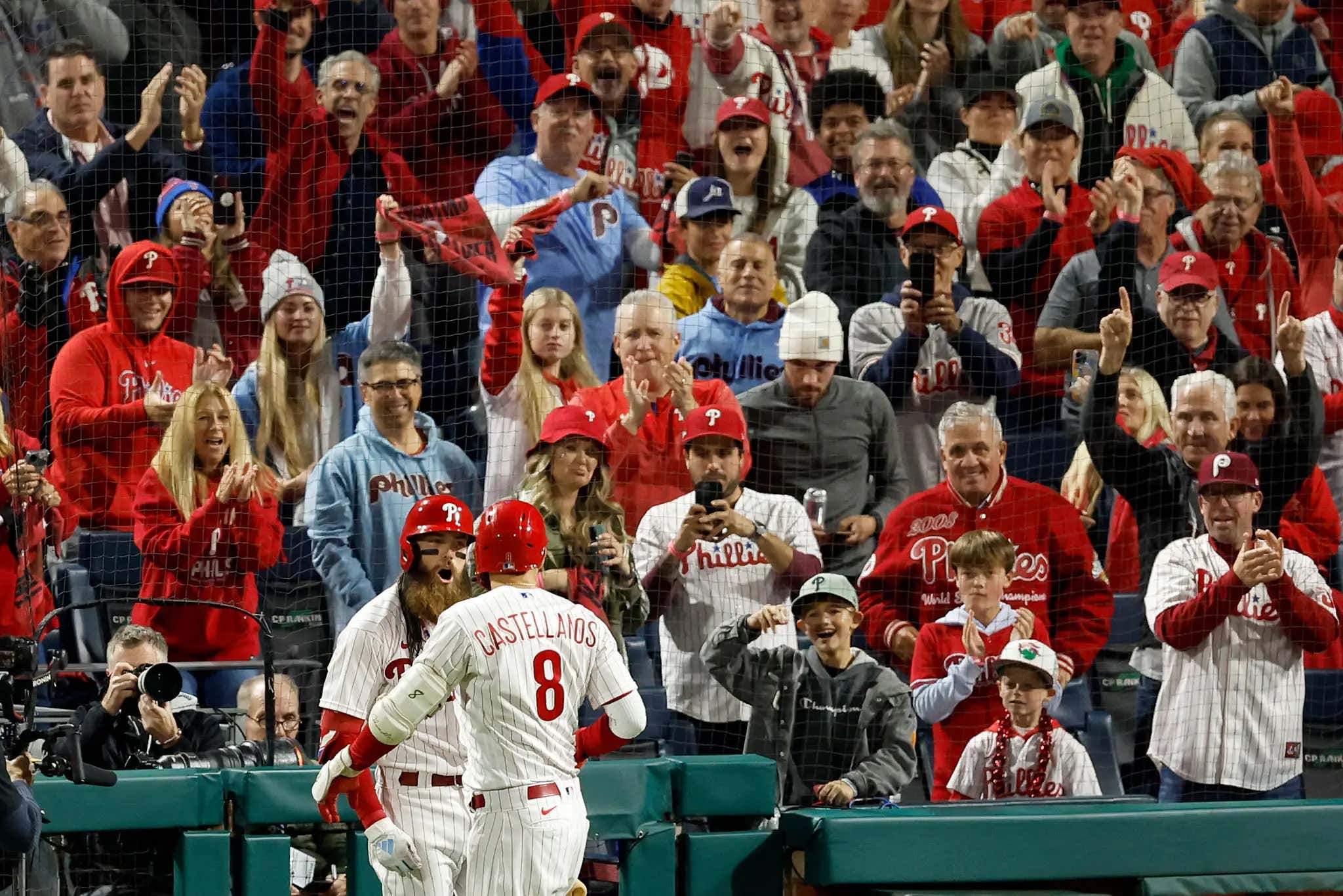 Nick Castellanos Constantly Obliterating Baseballs With His Son In The Crowd Is The Best Thing In Sports Right Now