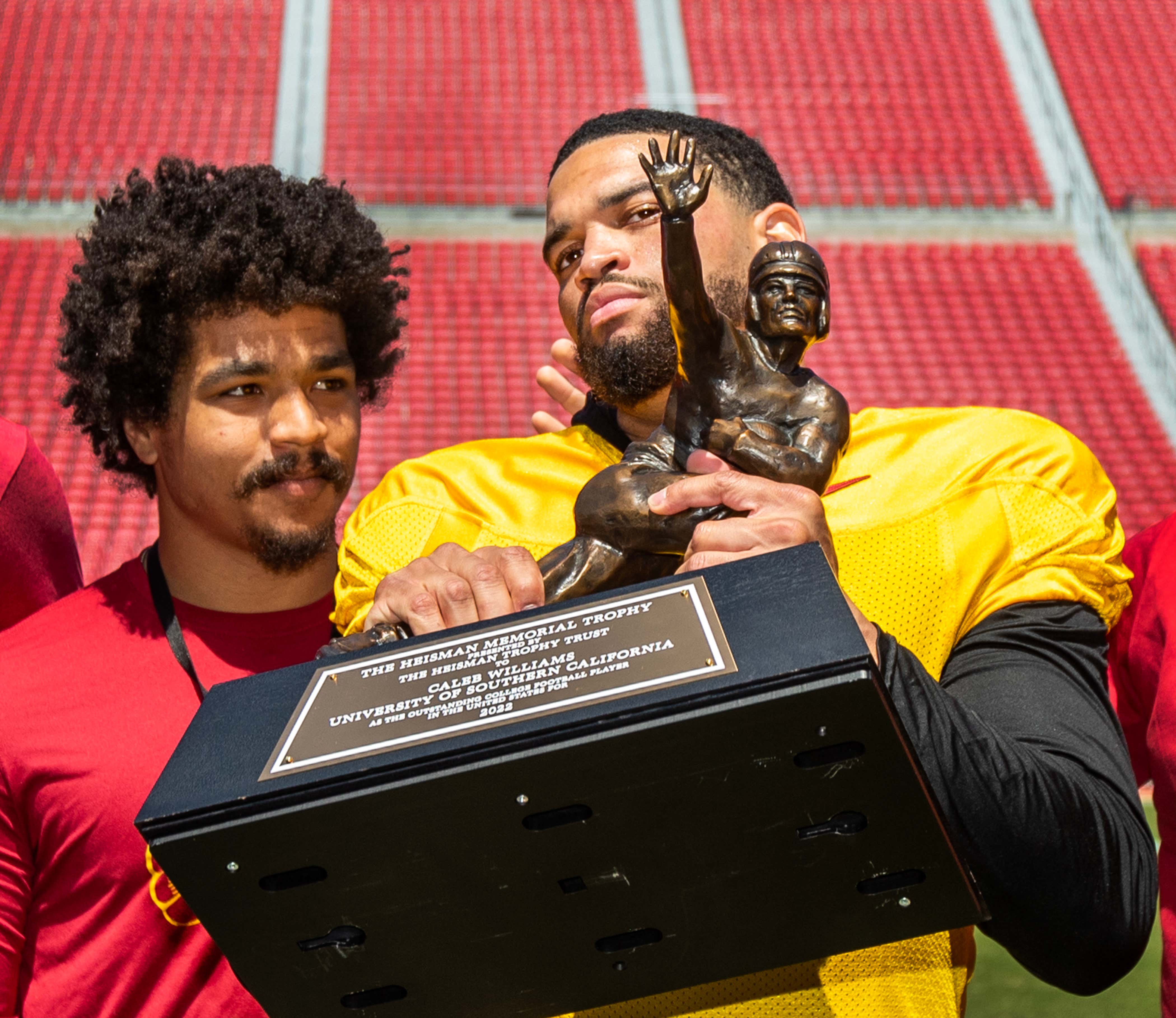 A Former NFL Scout Nukes Caleb Williams From Orbit With the Most Savage Review of a Top Prospect These Eyes Have Ever Seen